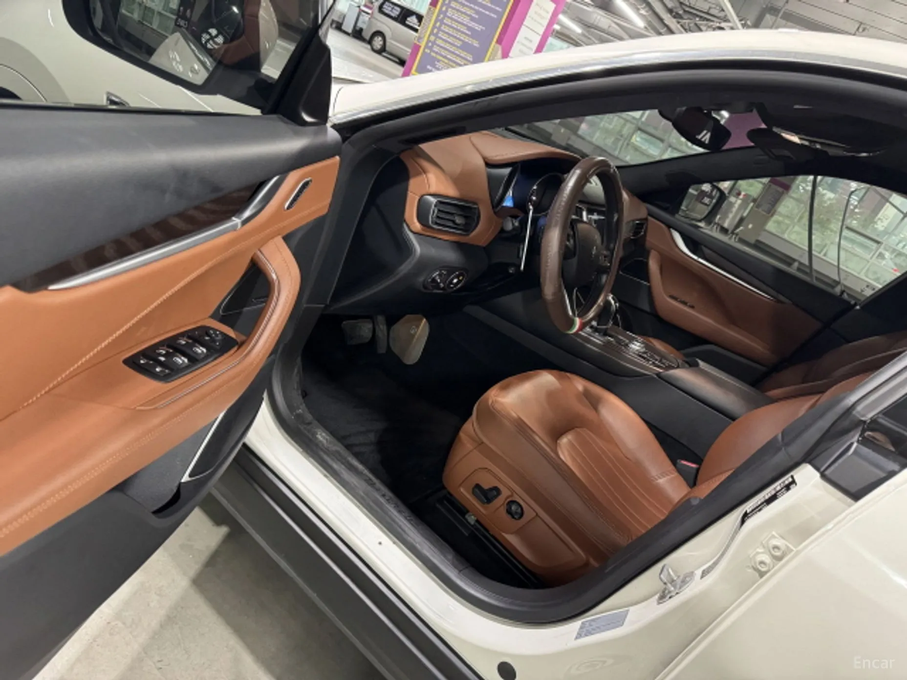 Maserati Levante превью 6