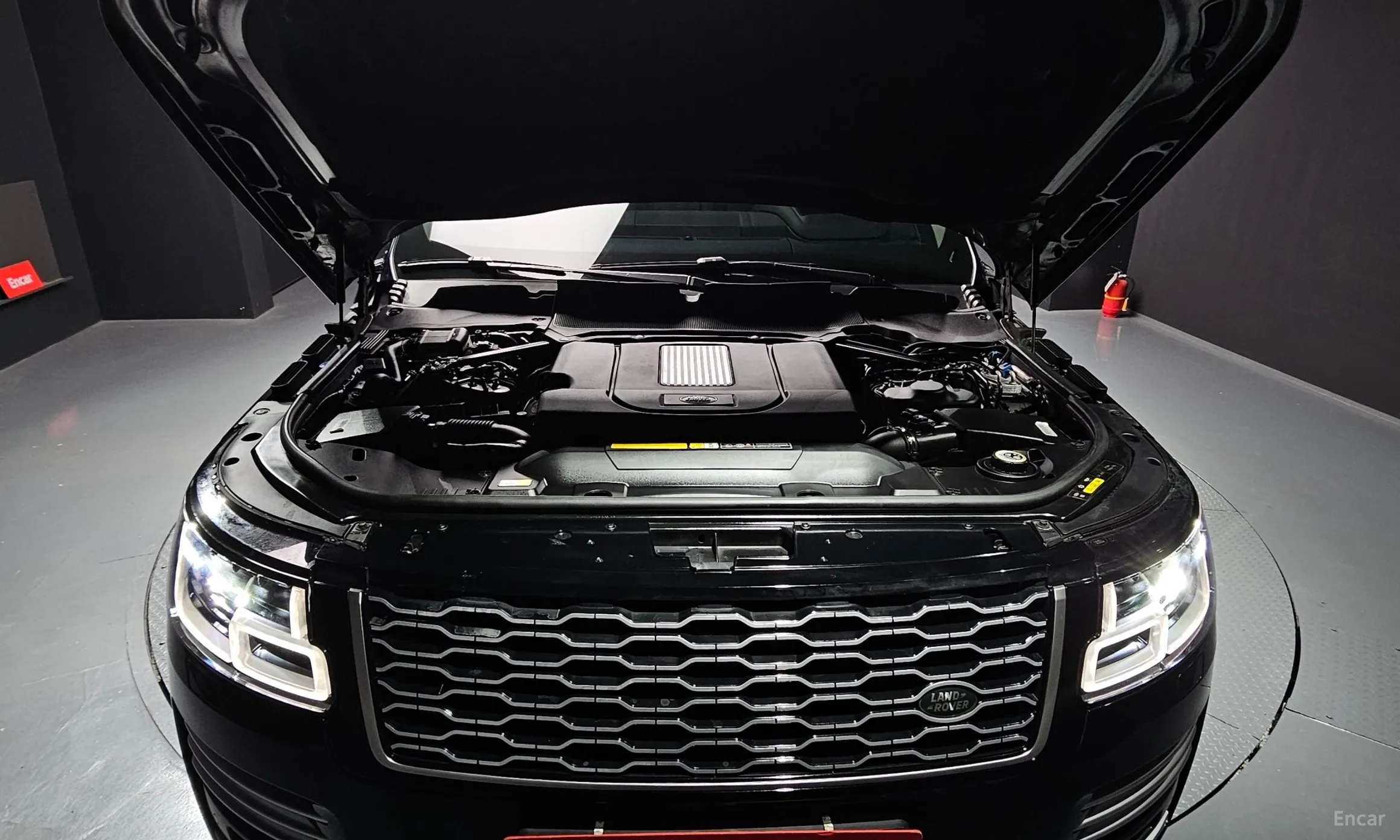 Land Rover Range Rover 4th Generation превью 6