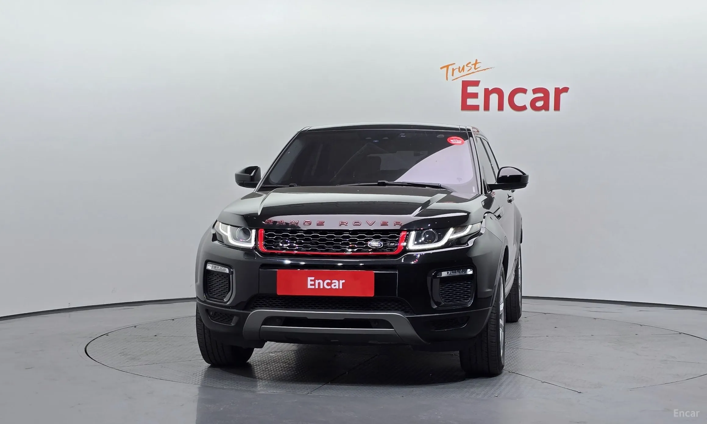 Land Rover Range Rover Evoque превью 3