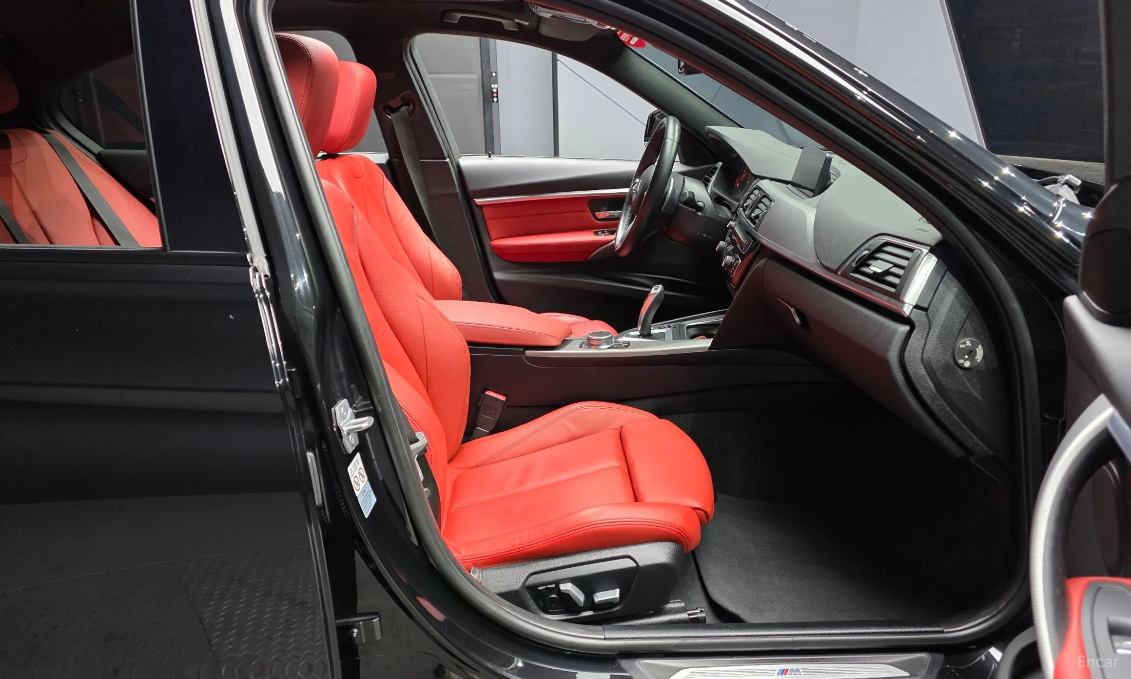 BMW 3 Series (F30) превью 11