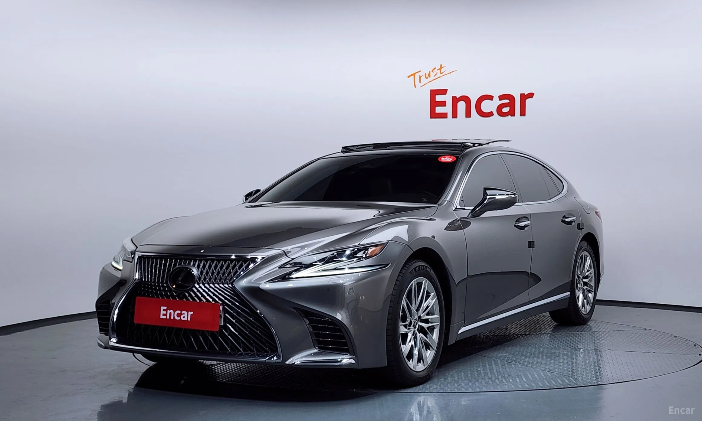 Lexus LS500 5th Generation