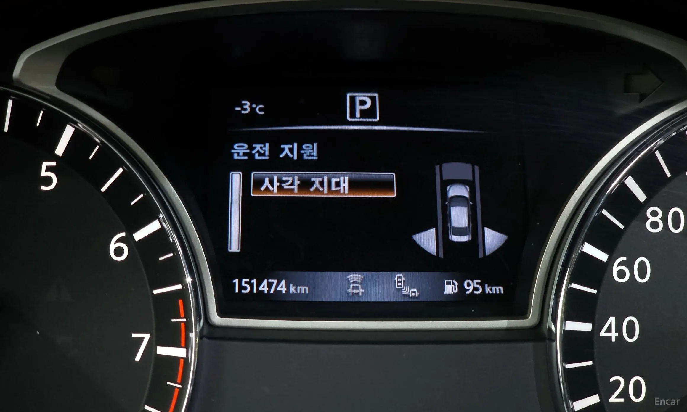 Nissan Altima превью 17