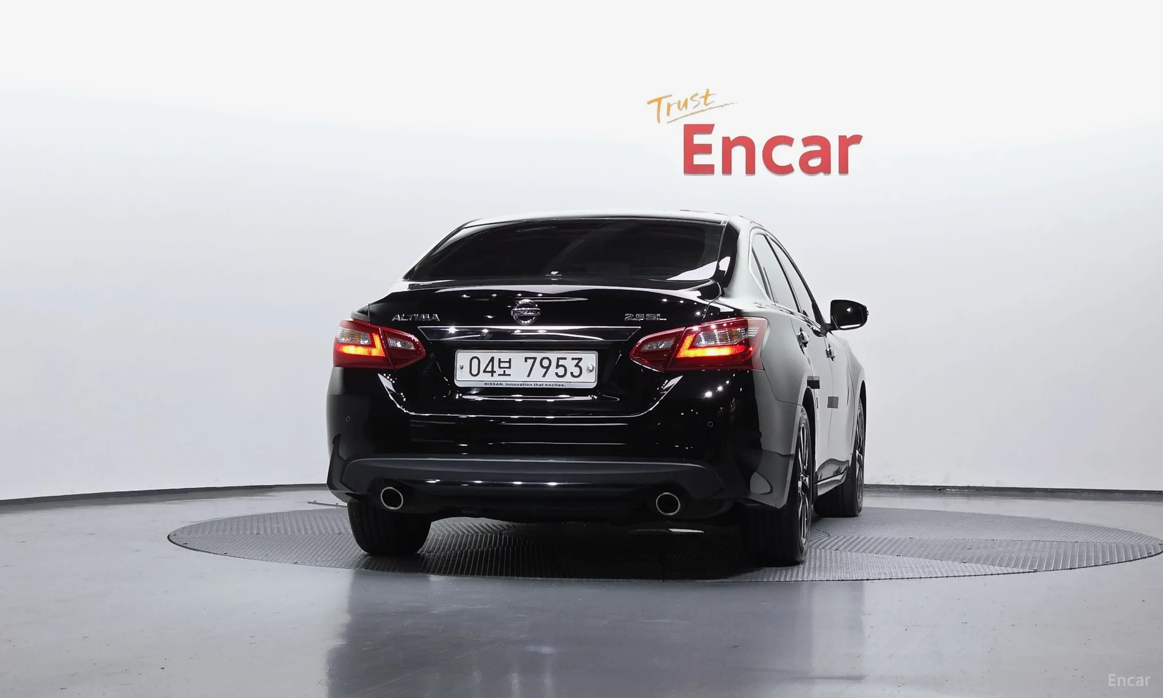 Nissan Altima превью 4