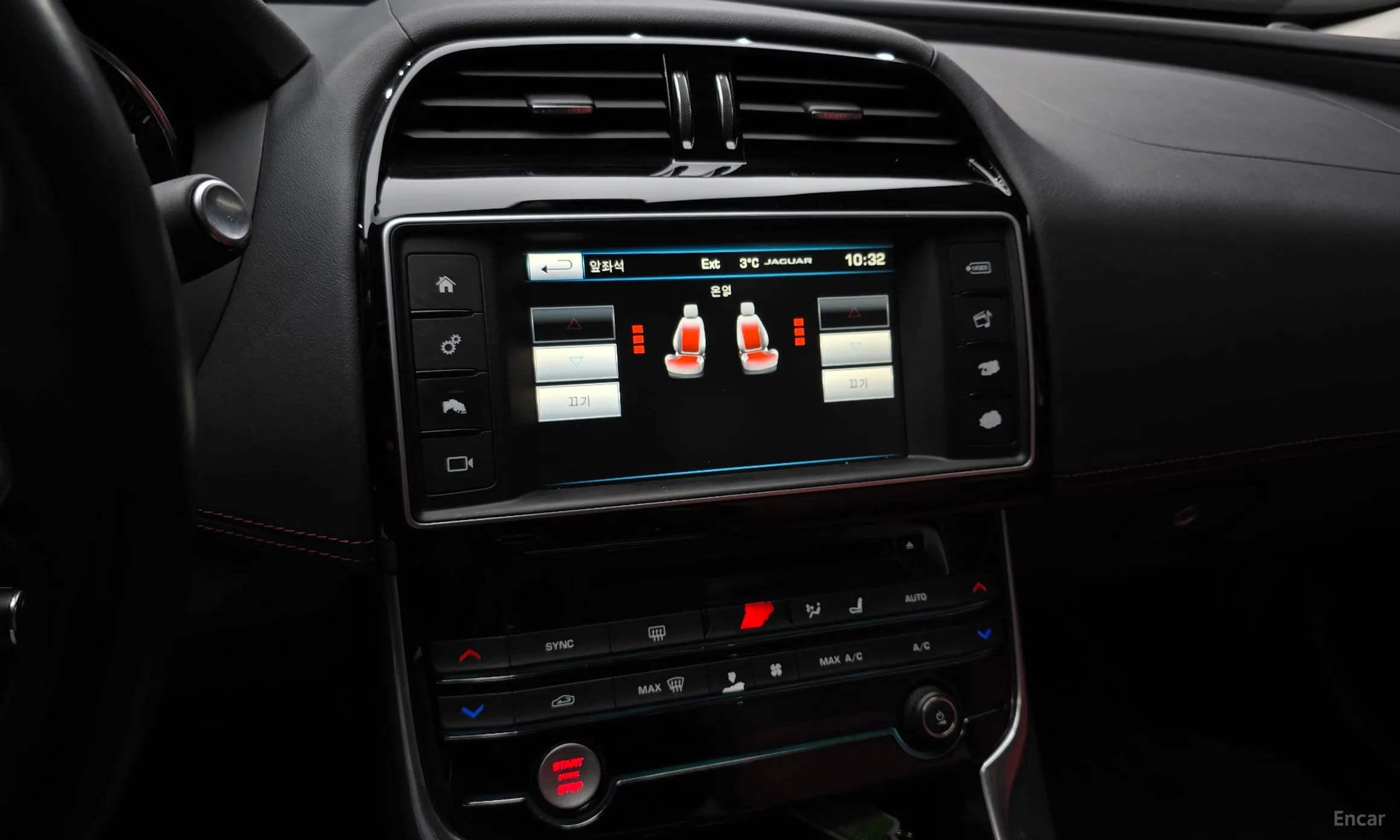Jaguar XE превью 15