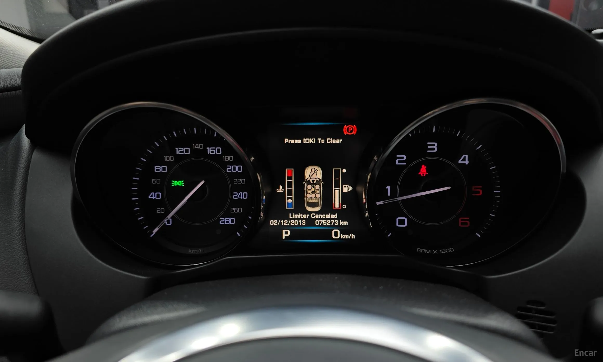 Jaguar XE превью 8