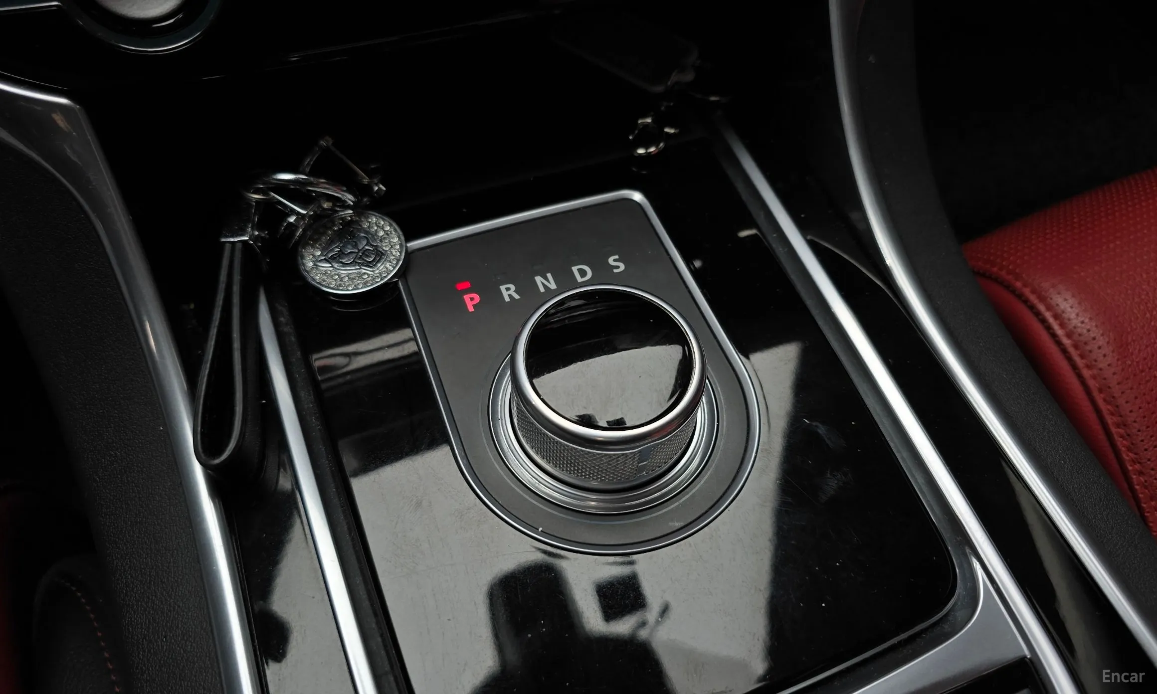 Jaguar XE превью 9