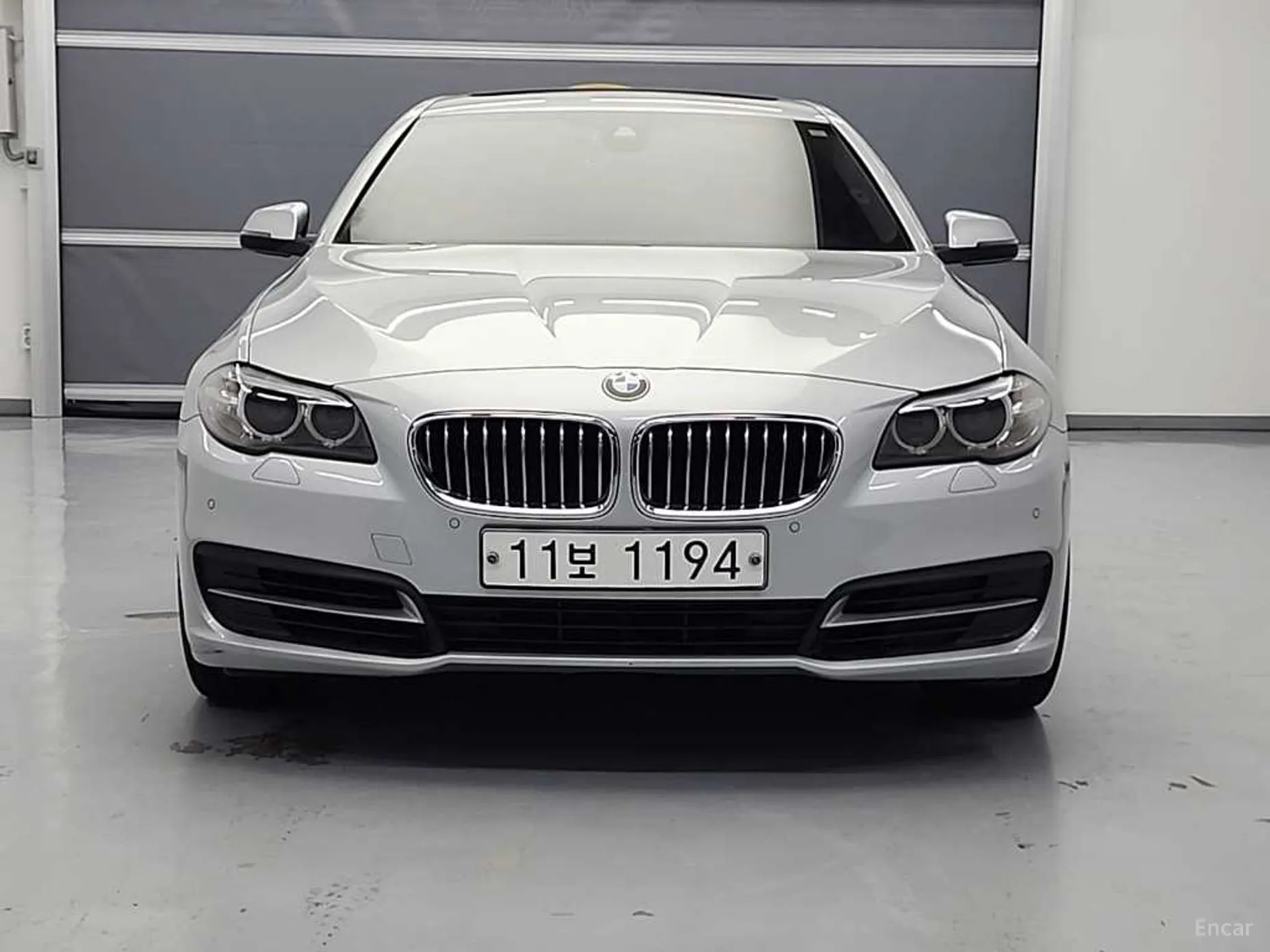 BMW 5 Series (F10) превью 2