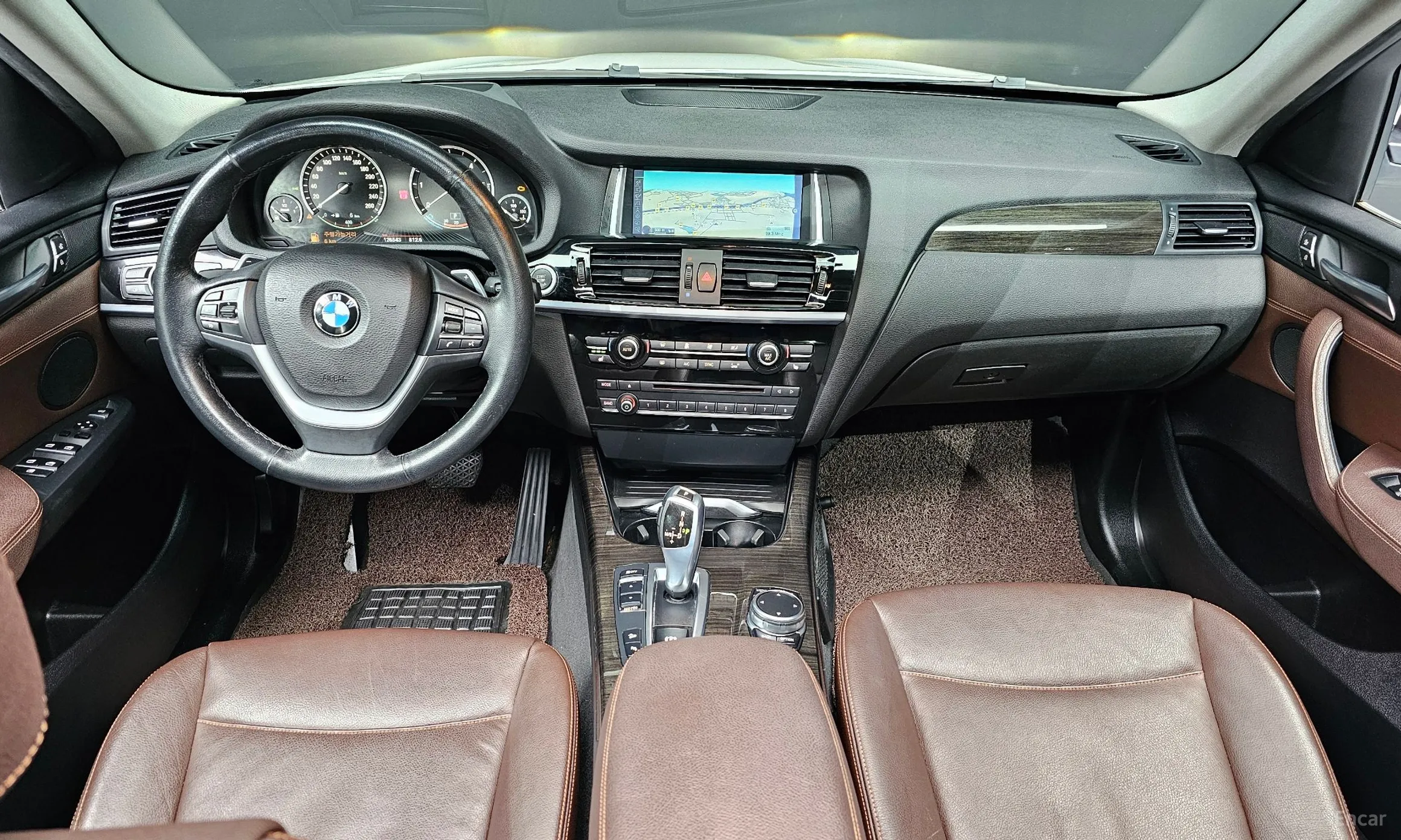BMW X4 (F26) превью 7