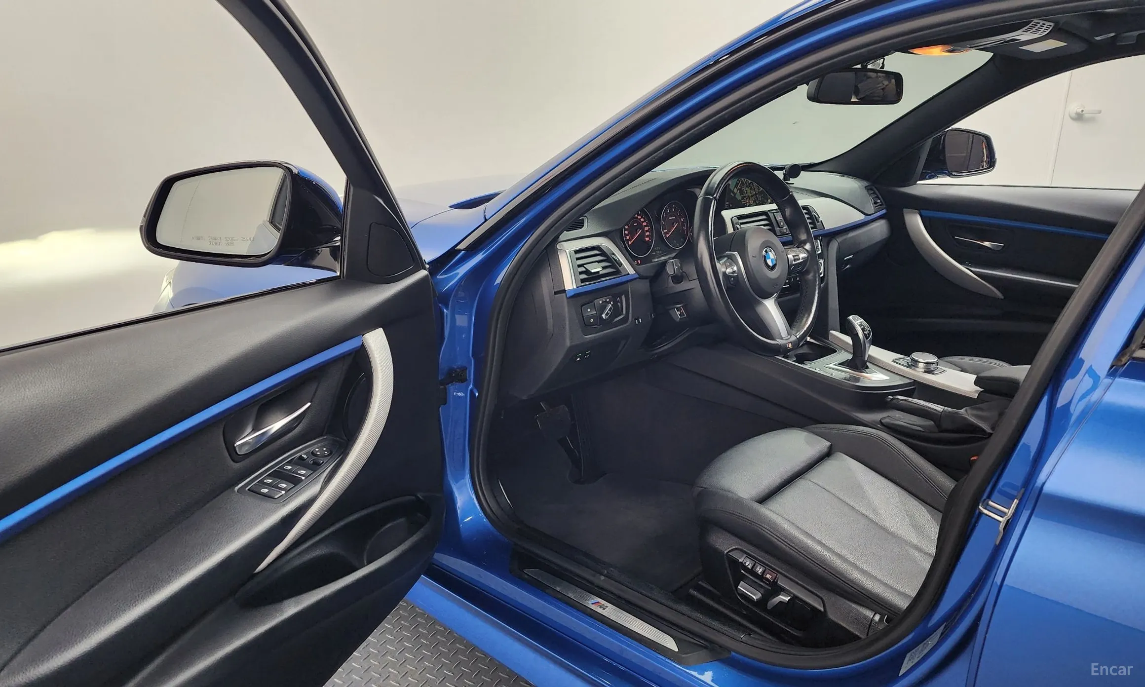 BMW 3 Series (F30) превью 10