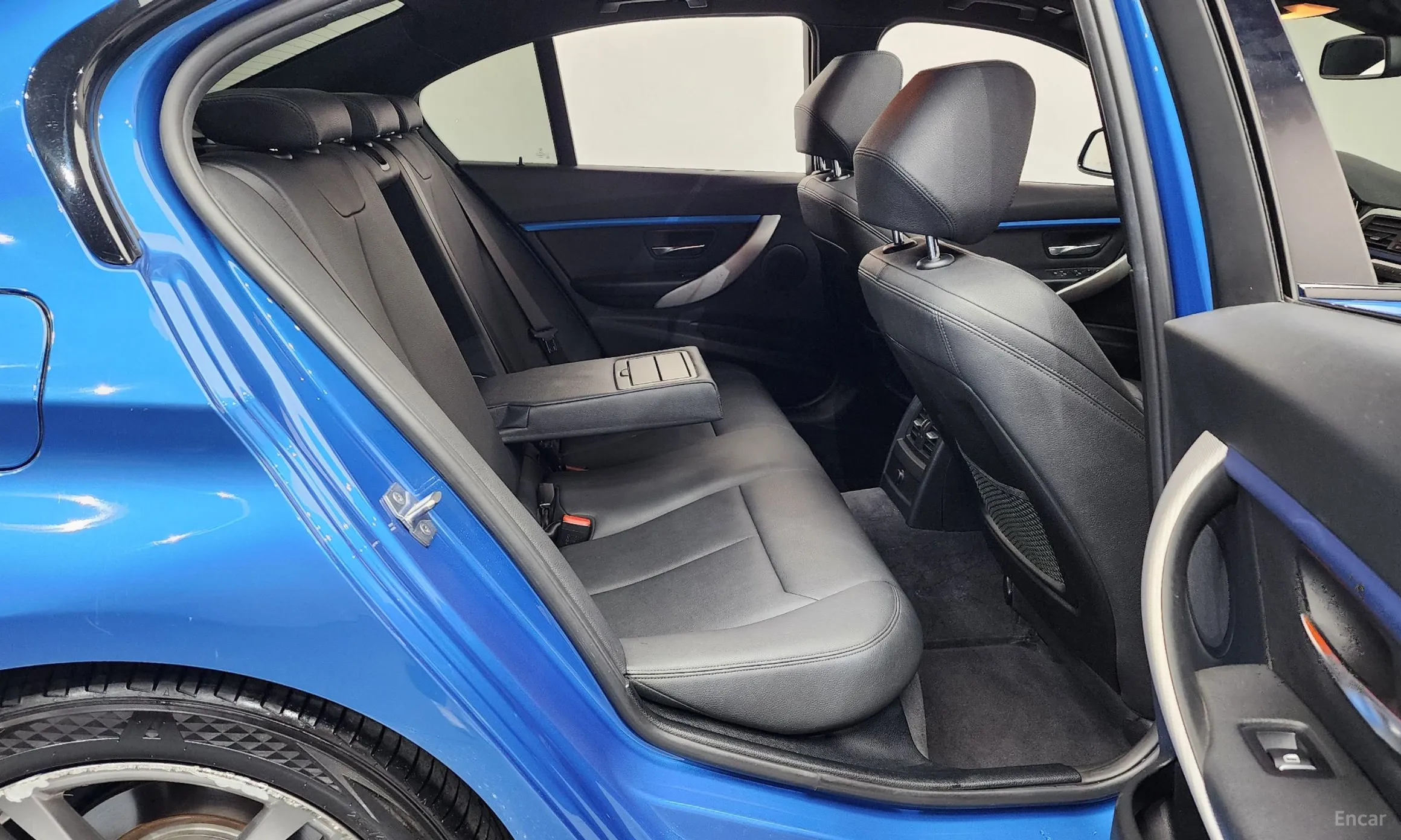 BMW 3 Series (F30) превью 12