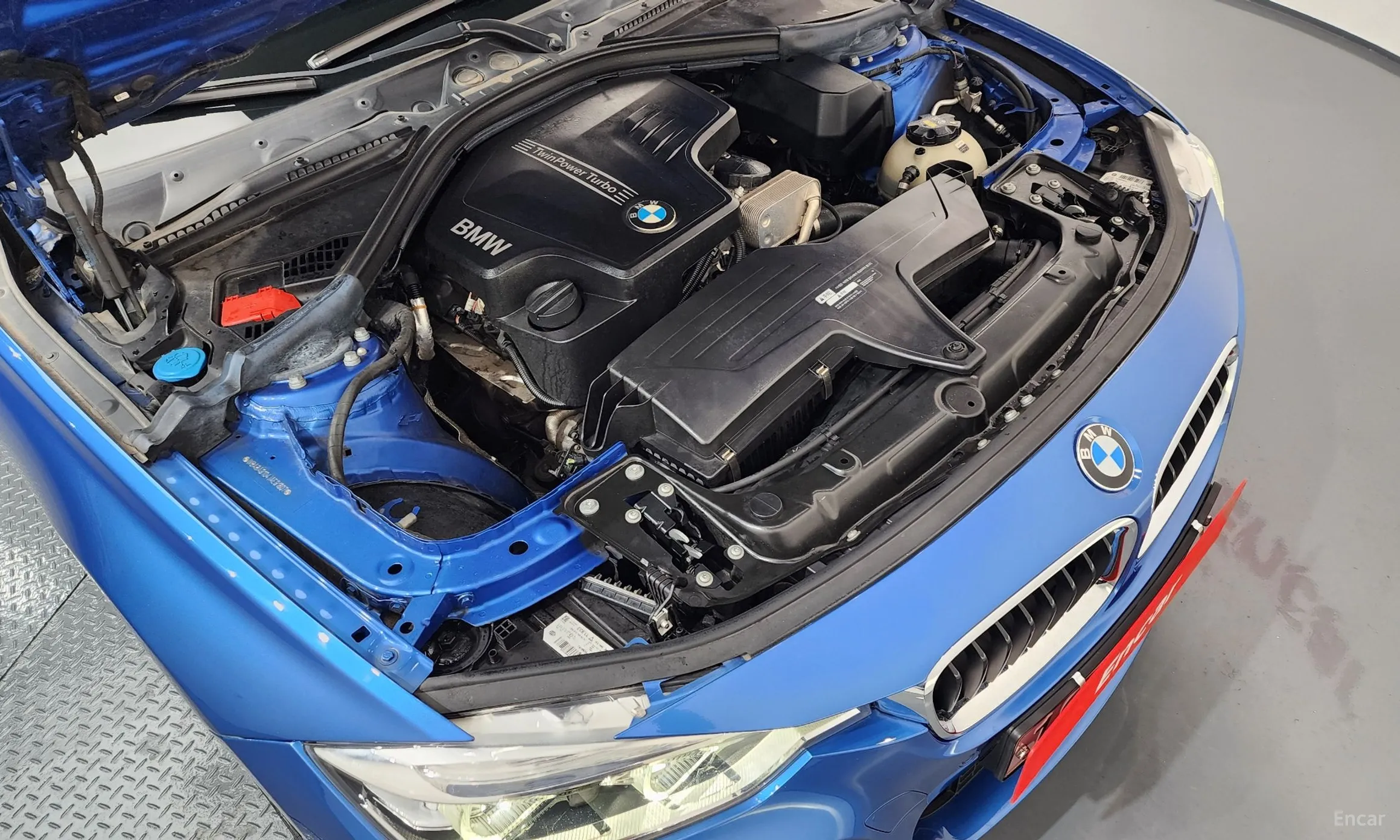 BMW 3 Series (F30) превью 6