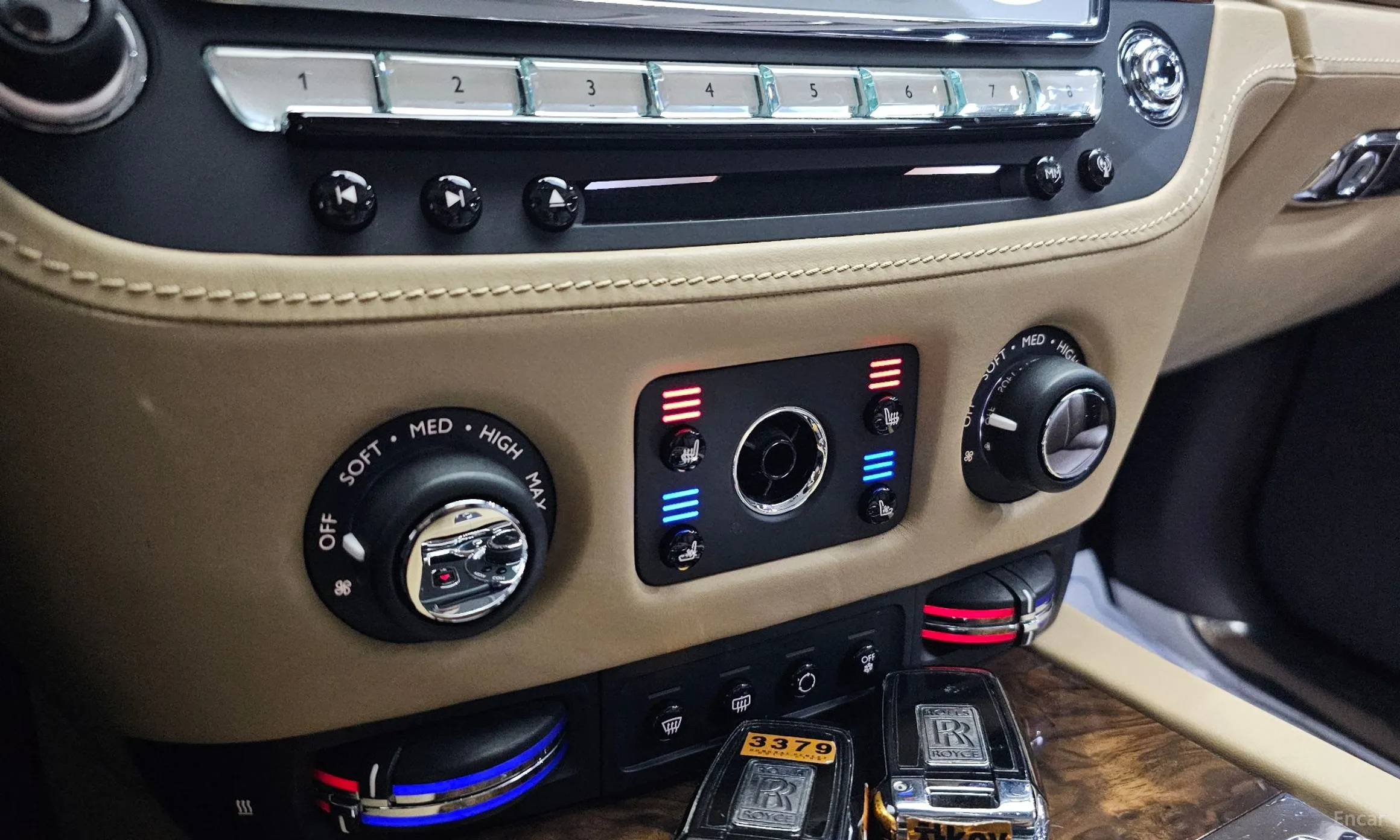 Rolls-Royce Ghost превью 16