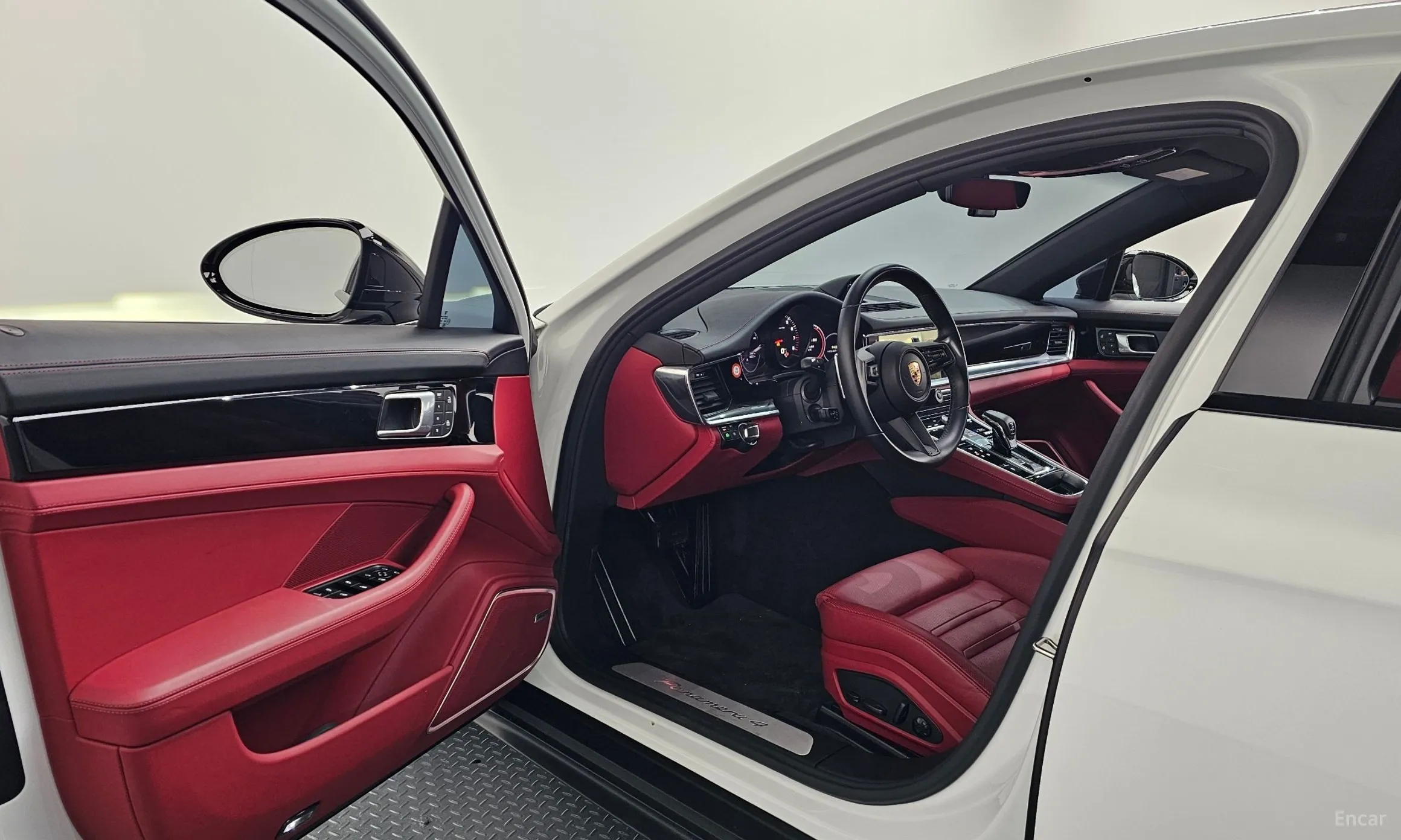 Porsche Panamera (971) превью 10