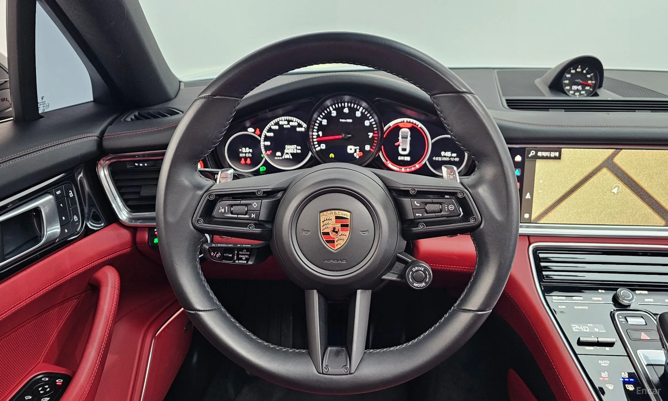 Porsche Panamera (971) превью 13