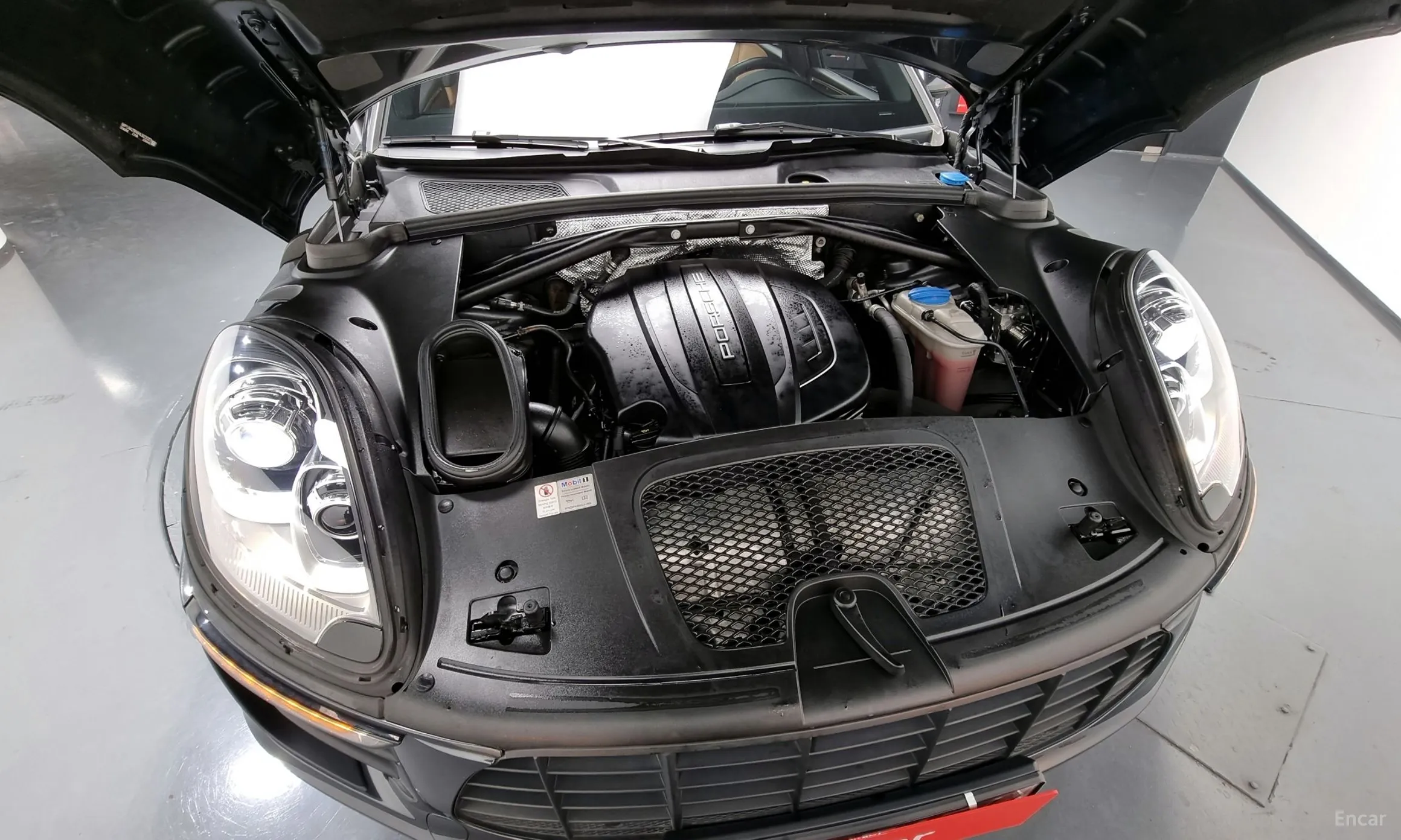 Porsche Macan превью 6