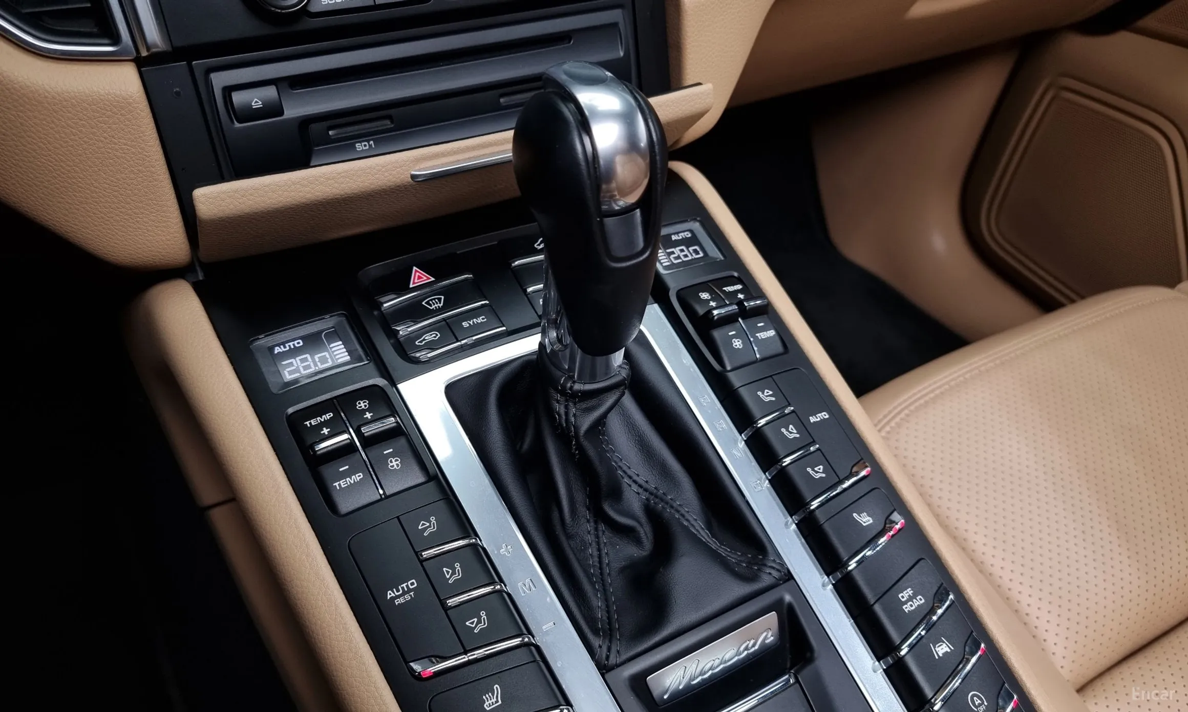 Porsche Macan превью 9