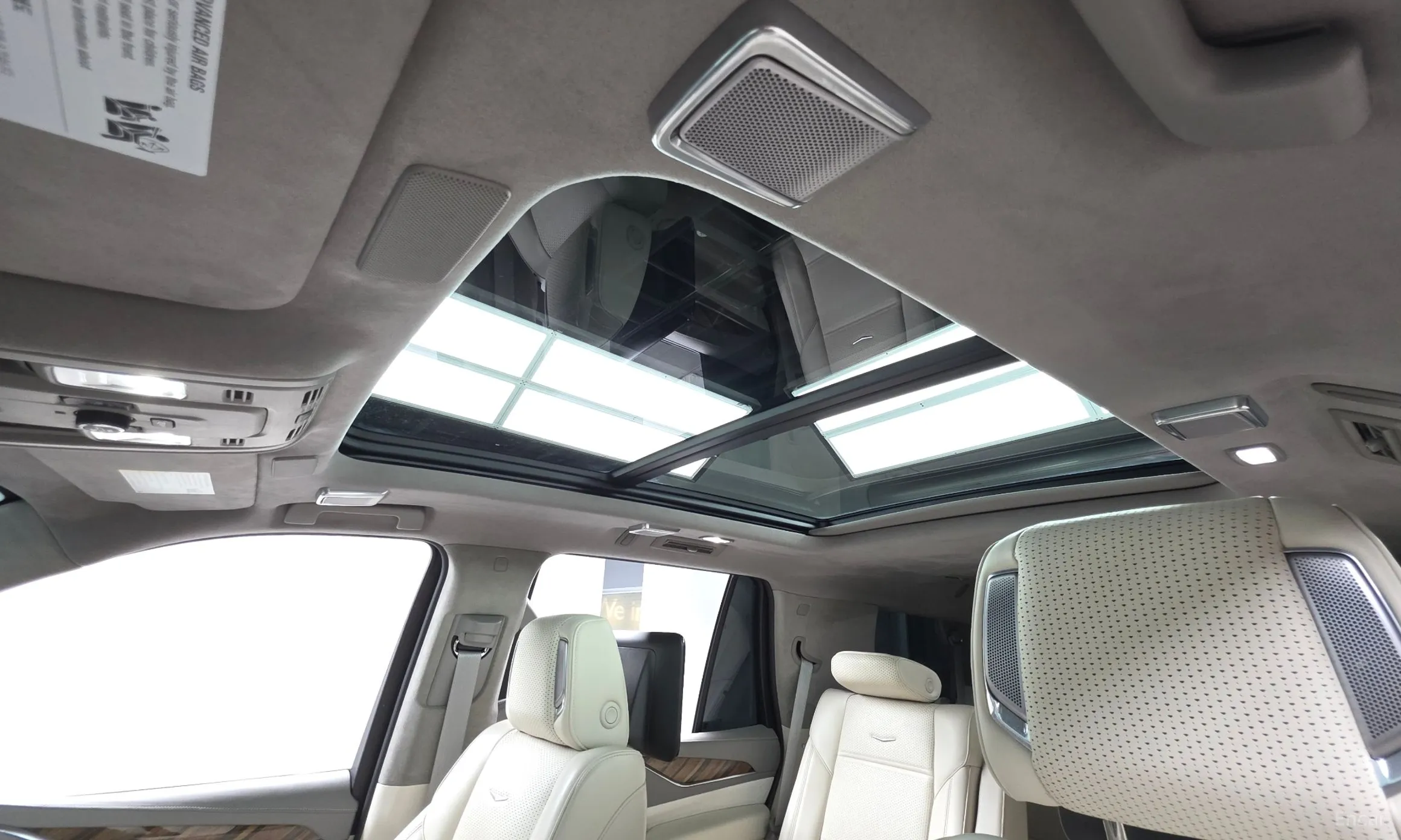 Cadillac Escalade 5th Generation превью 17