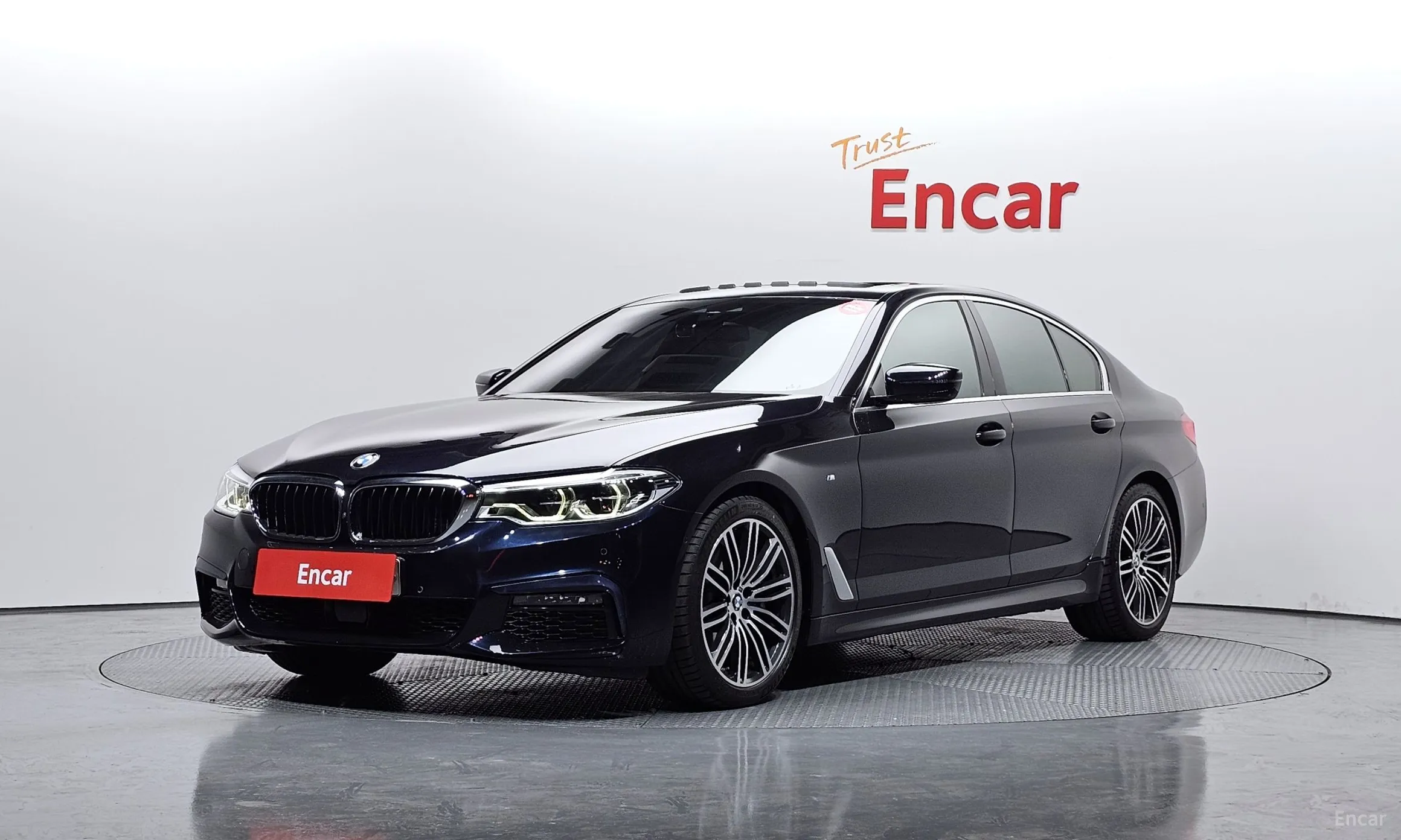 BMW 5 Series (G30)