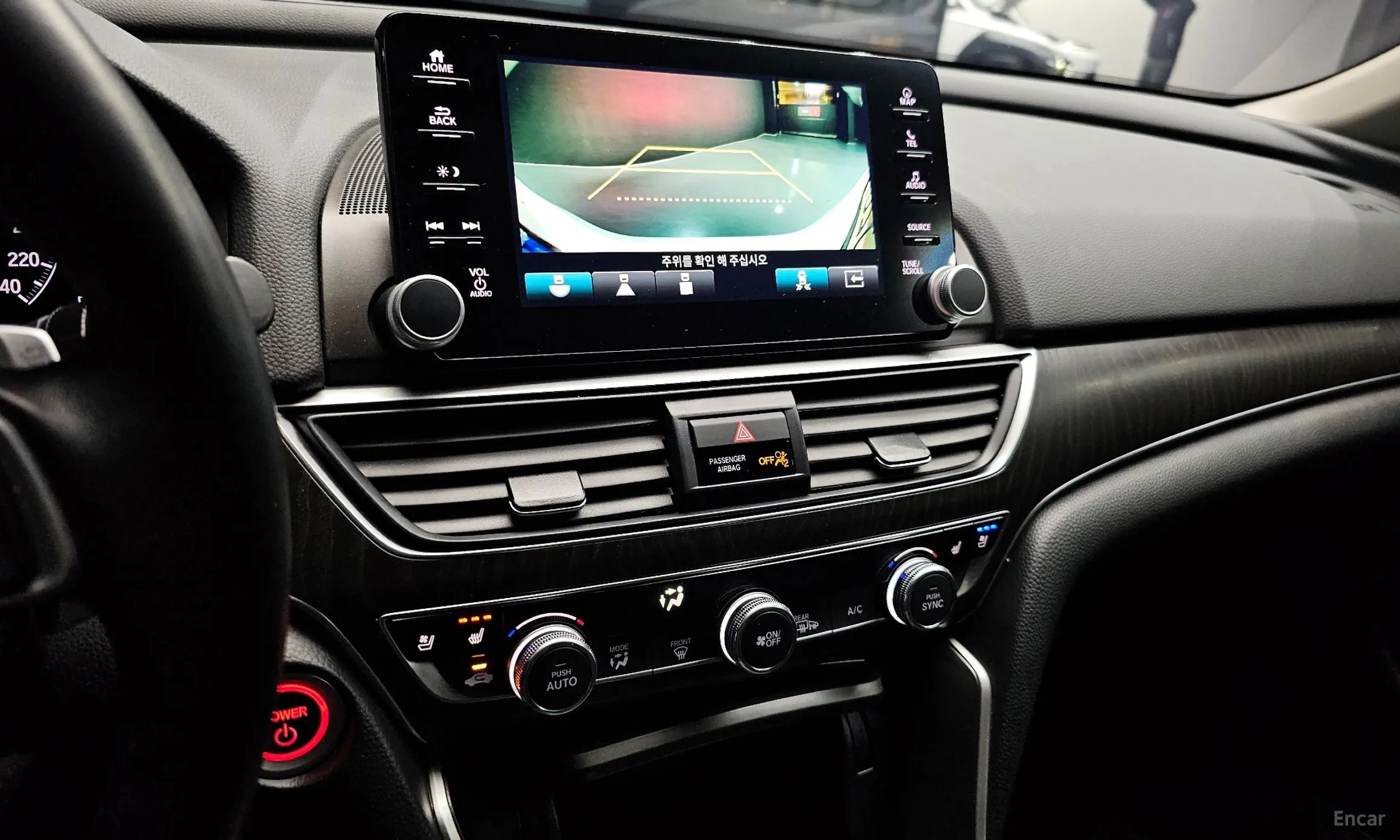Honda Accord 10th Generation превью 15