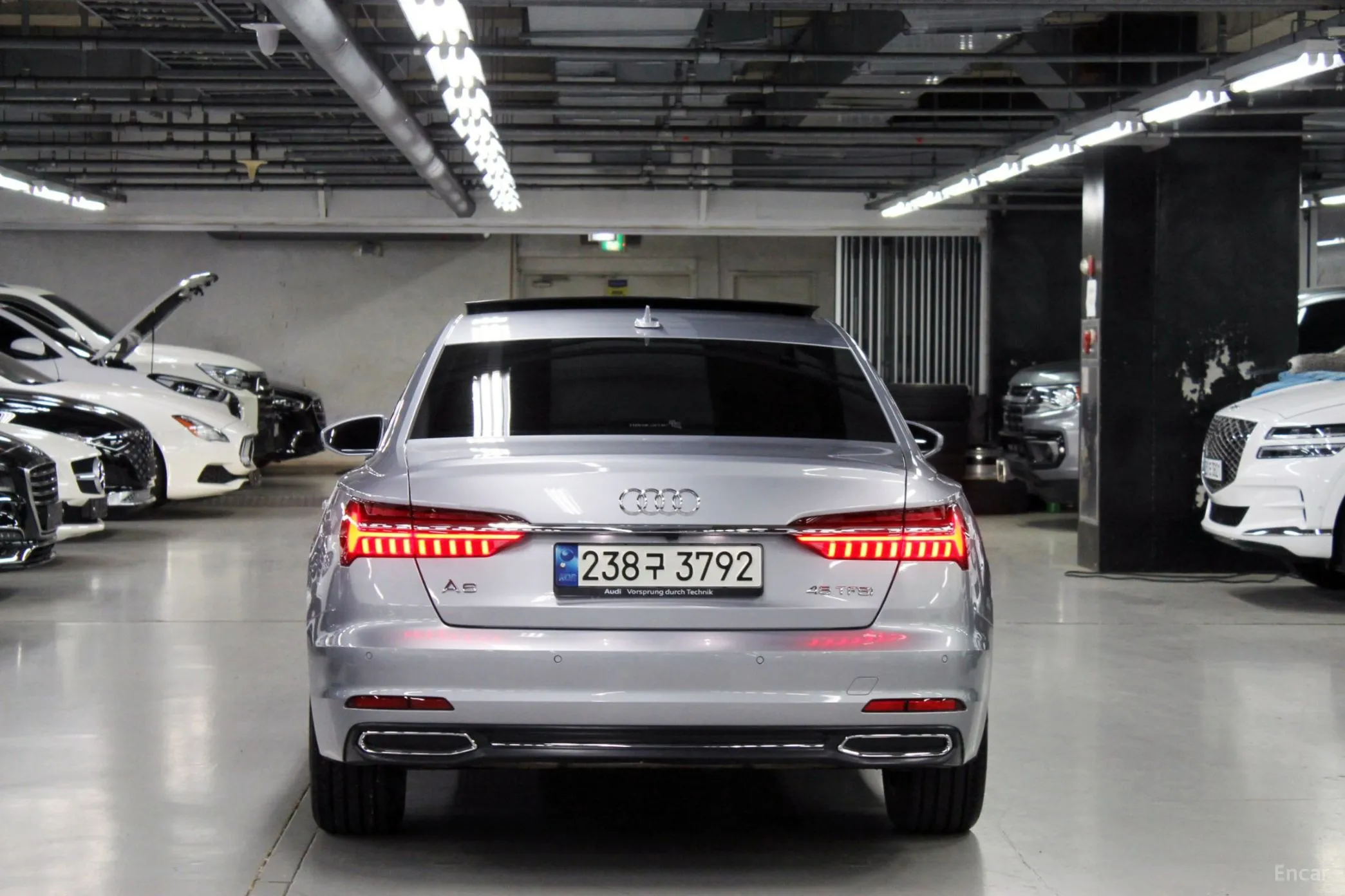Audi A6 (C8) превью 5