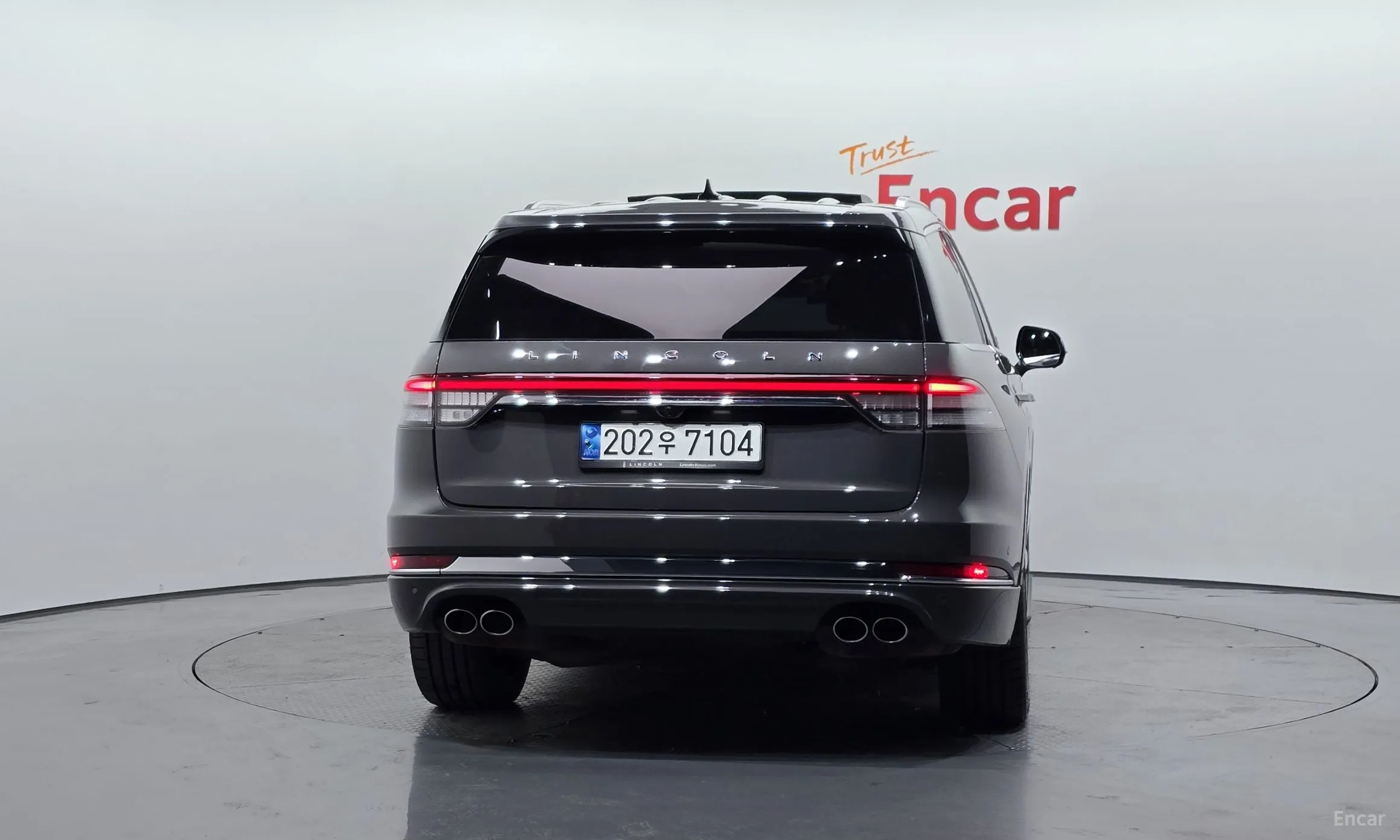 Lincoln Aviator 2nd Generation превью 4
