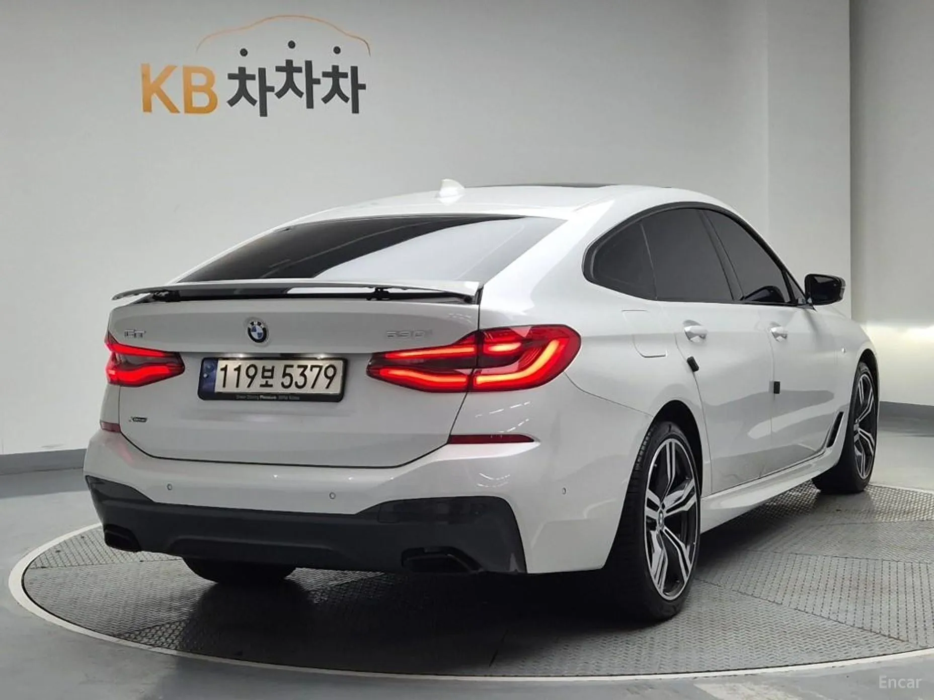 BMW 6-Series GT (G32) превью 4