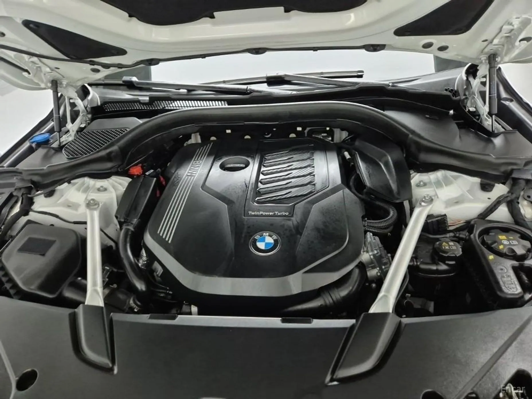 BMW 6-Series GT (G32) превью 6