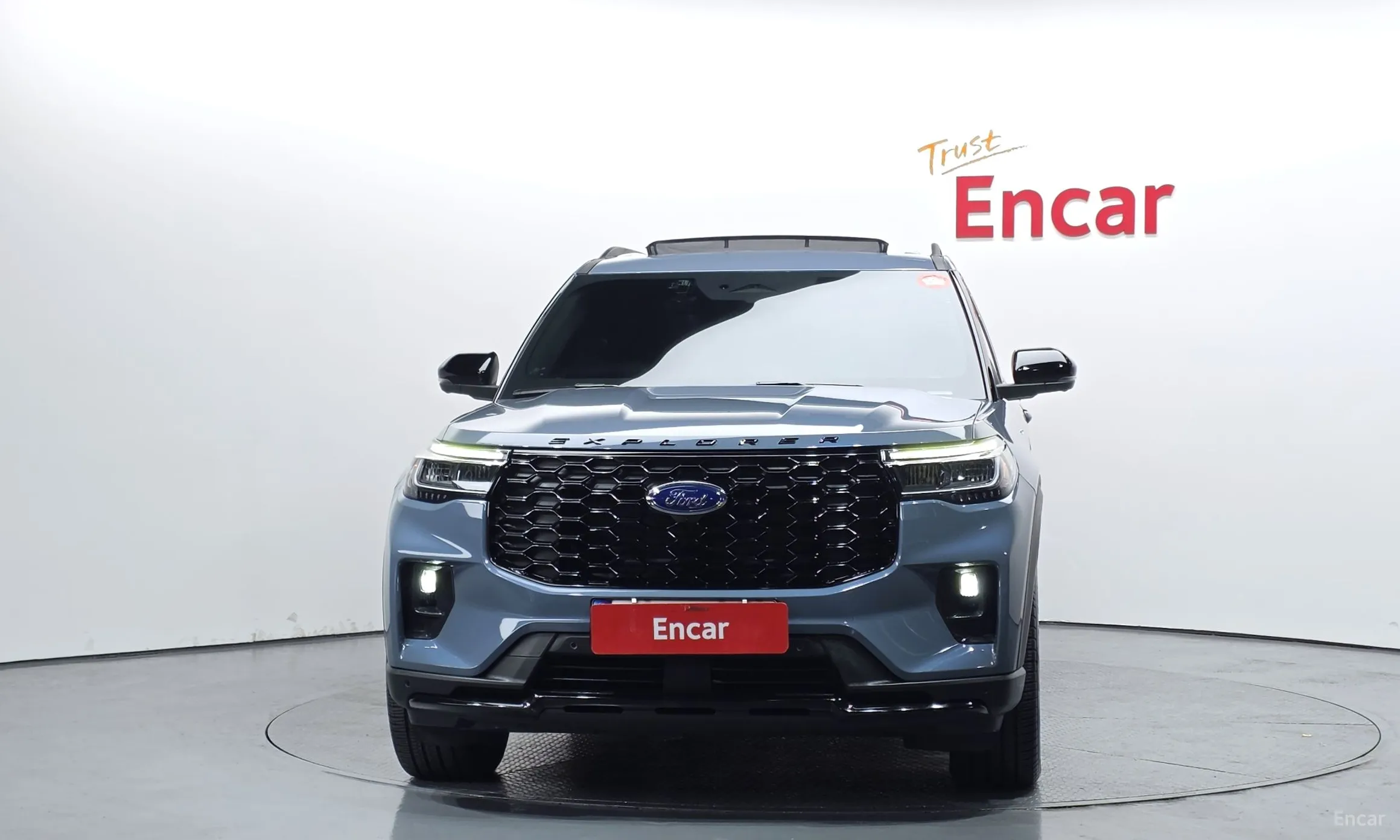 Ford Explorer 6th Generation превью 3