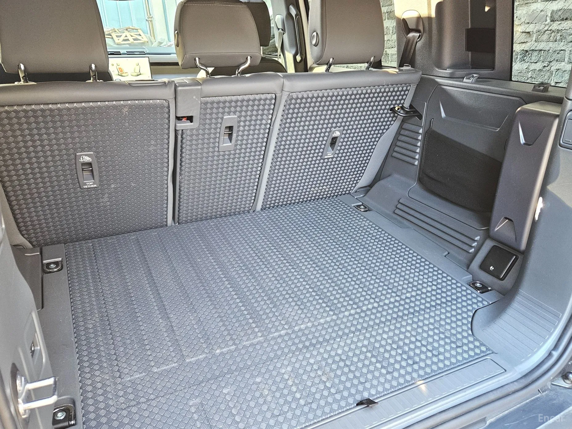 Land Rover Defender (L663) превью 19