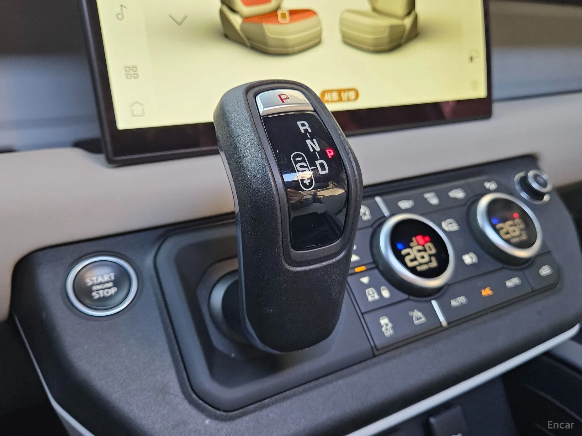 Land Rover Defender (L663) превью 9