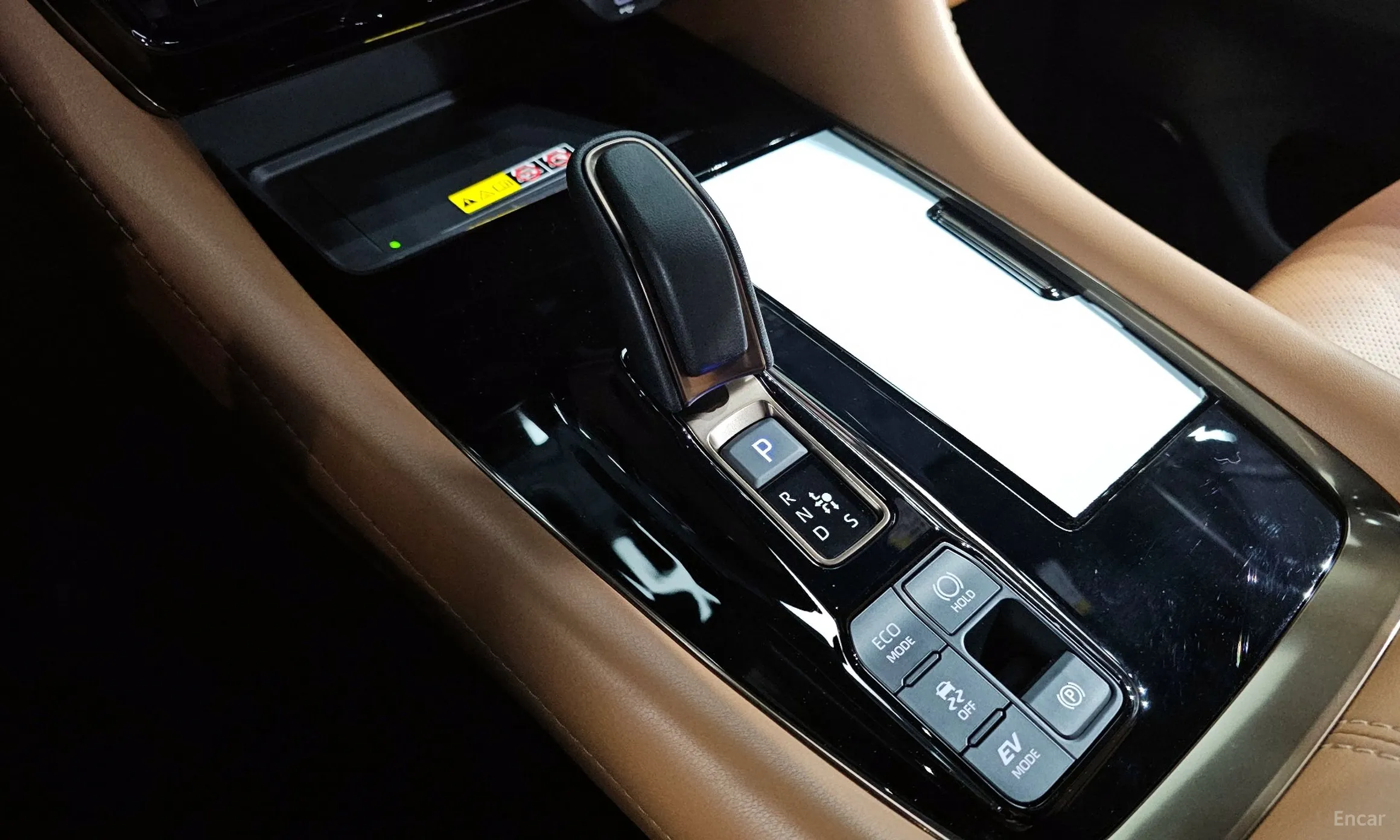 Toyota Alphard 4th Generation превью 9