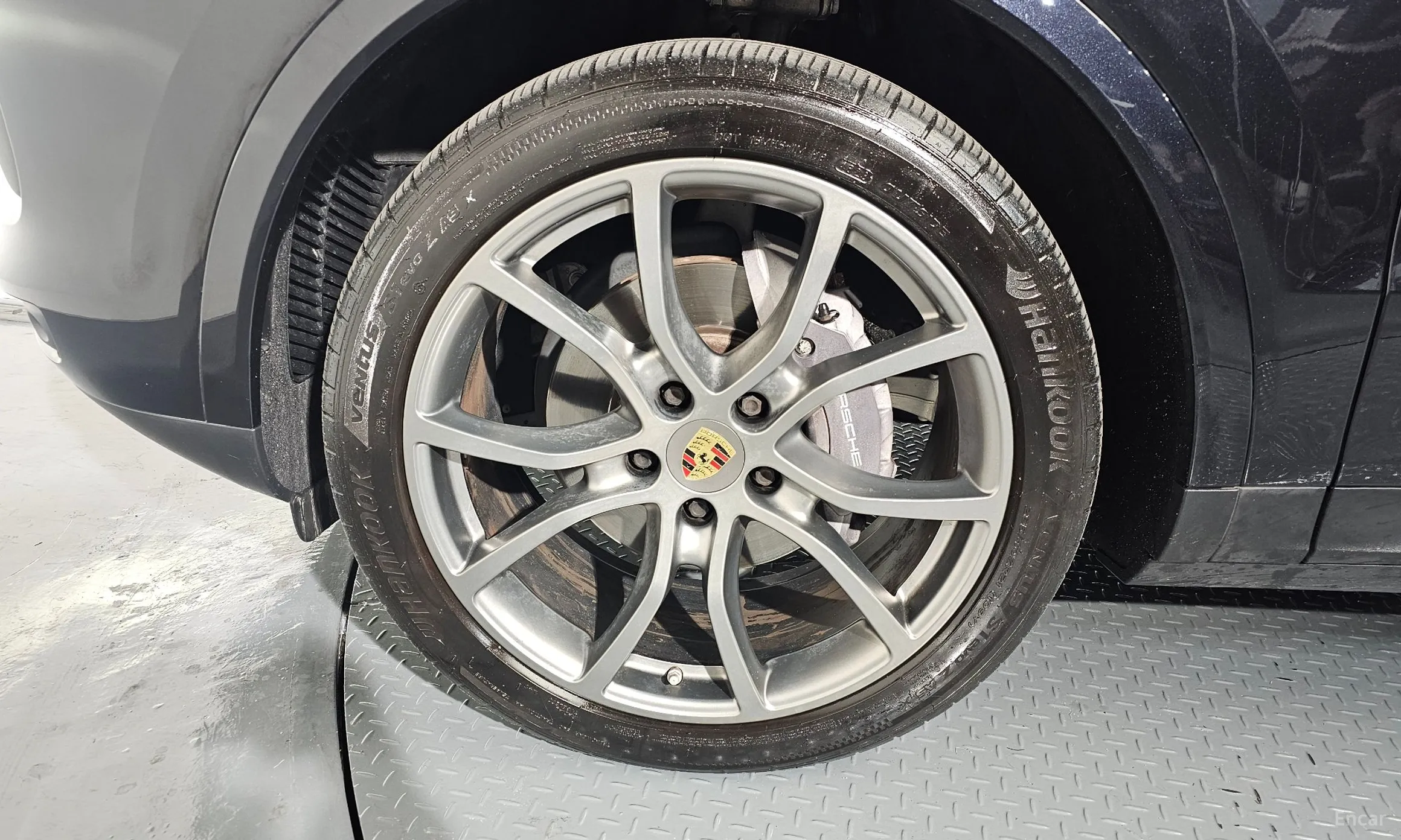 Porsche Cayenne (PO536) превью 5