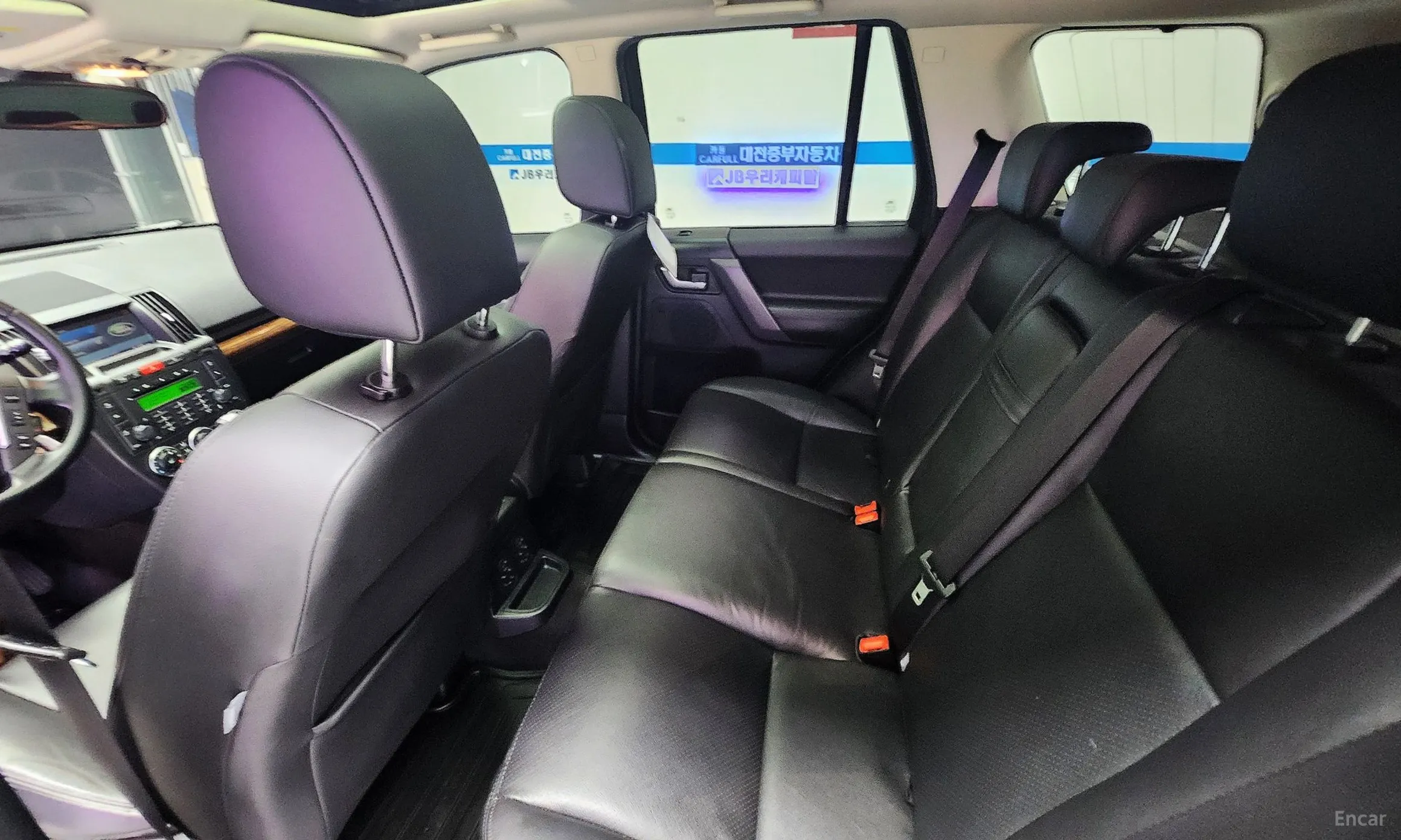 Land Rover Freelander 2 превью 17