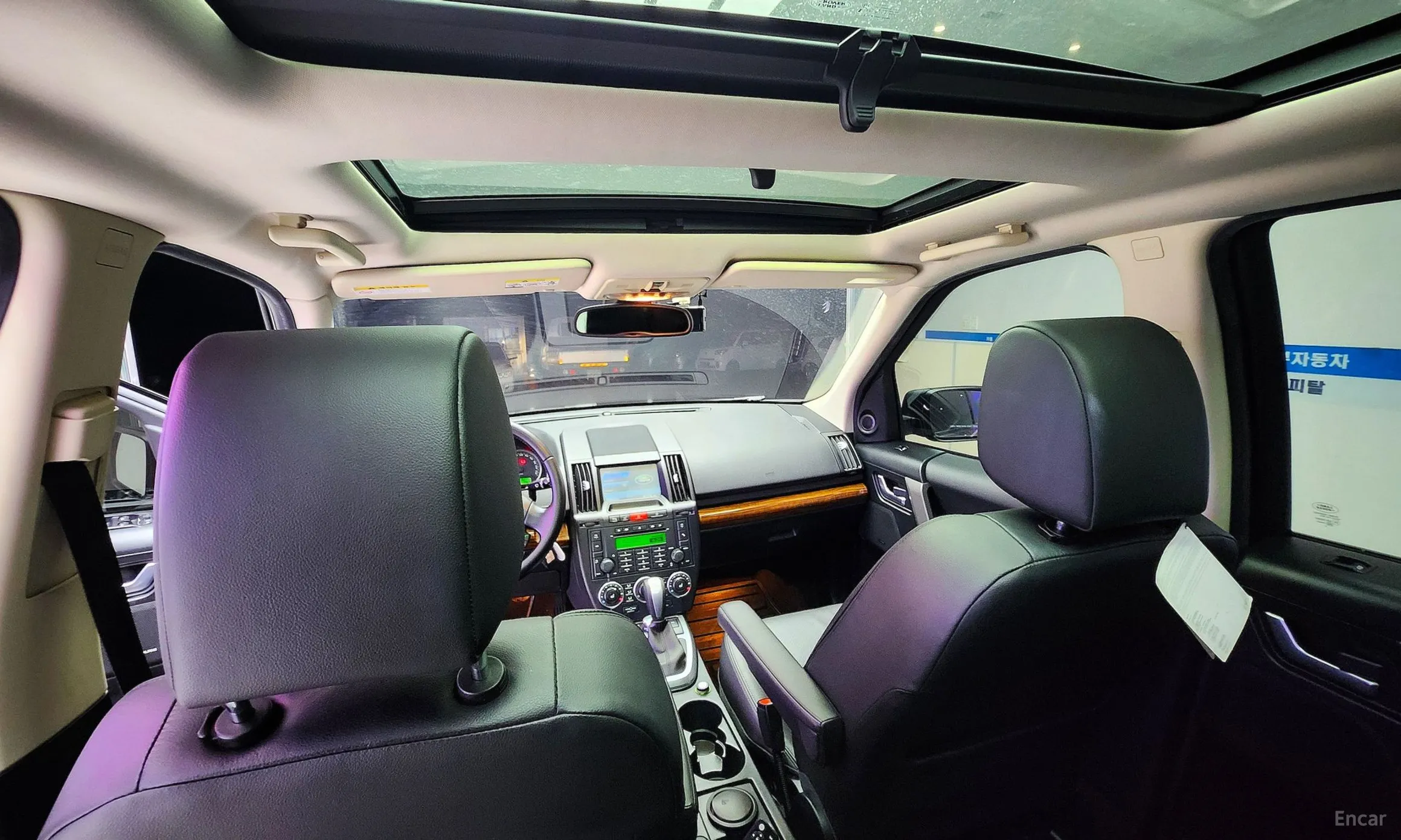 Land Rover Freelander 2 превью 19