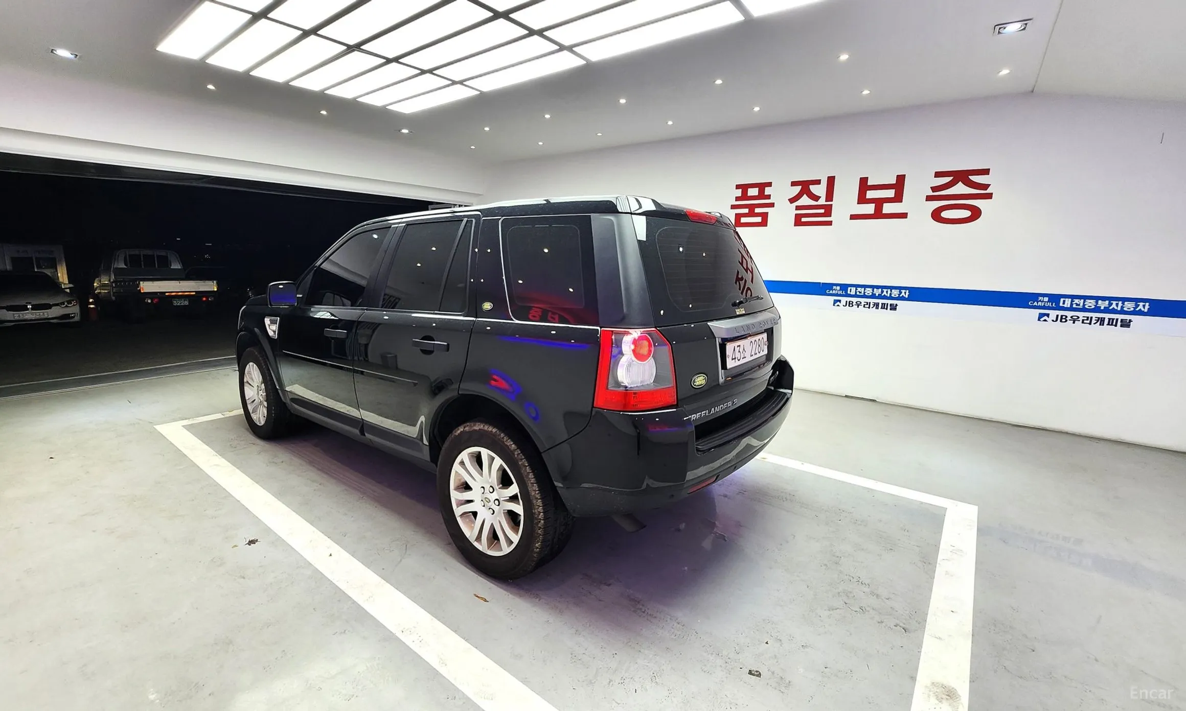 Land Rover Freelander 2 превью 4