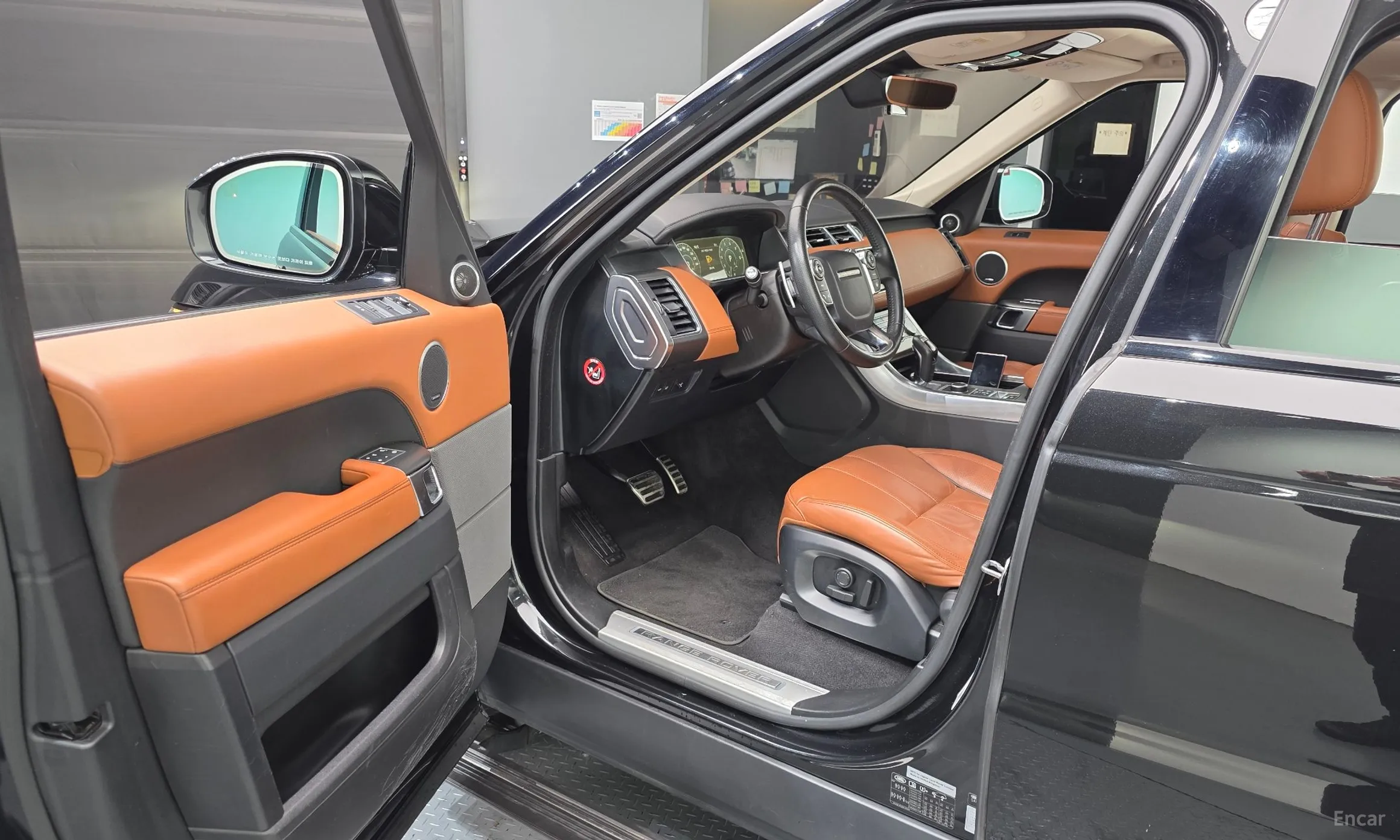 Land Rover Range Rover Sport 2nd Generation превью 10