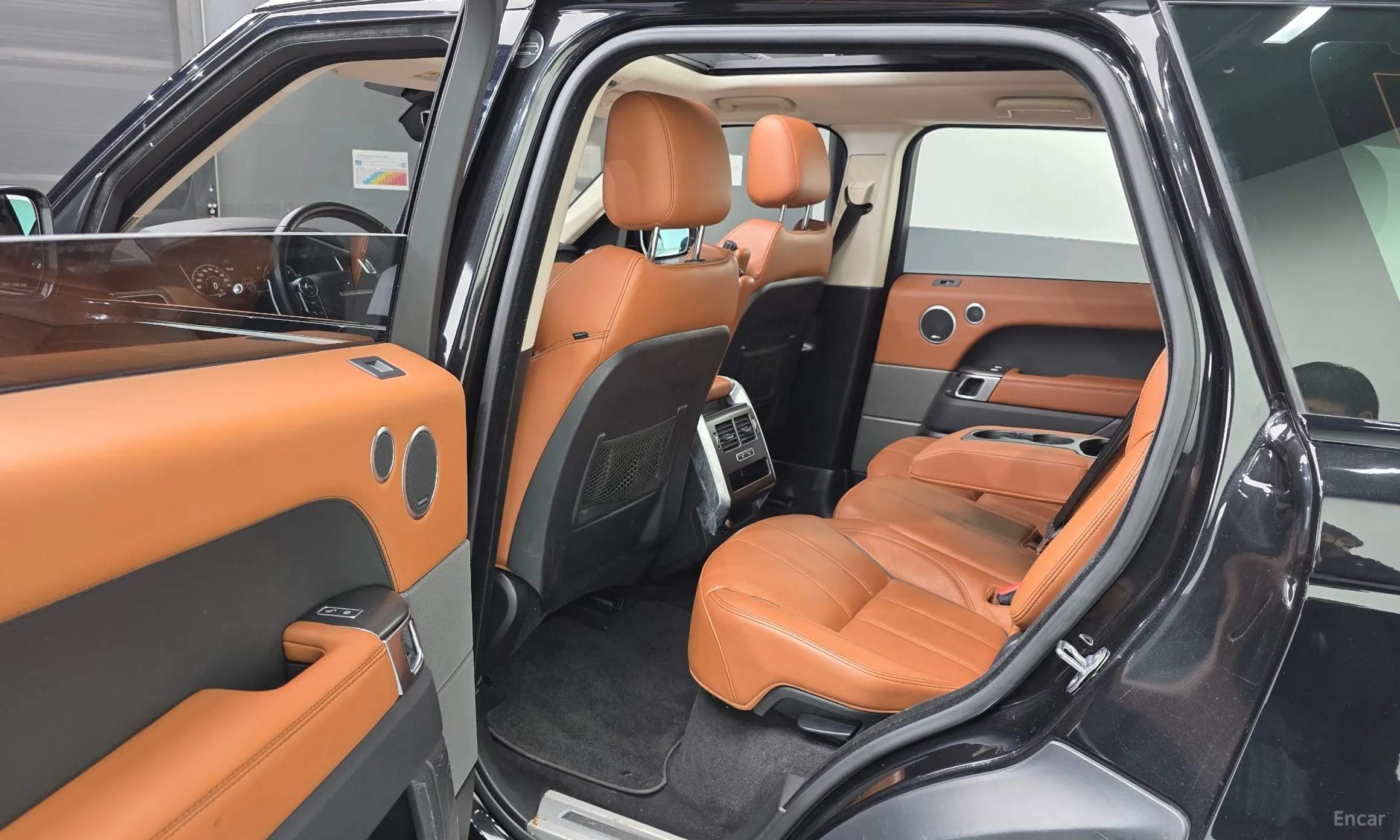 Land Rover Range Rover Sport 2nd Generation превью 11