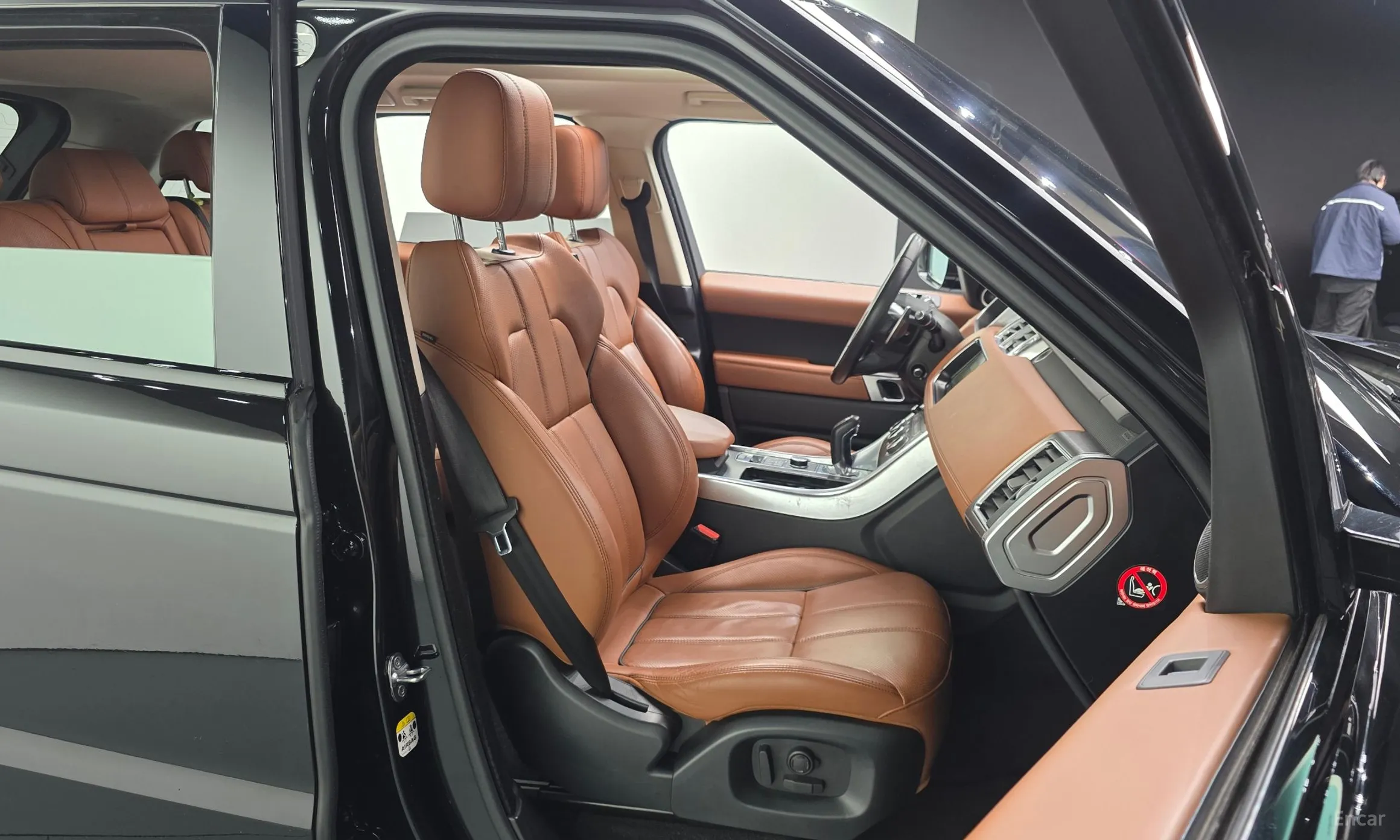 Land Rover Range Rover Sport 2nd Generation превью 12