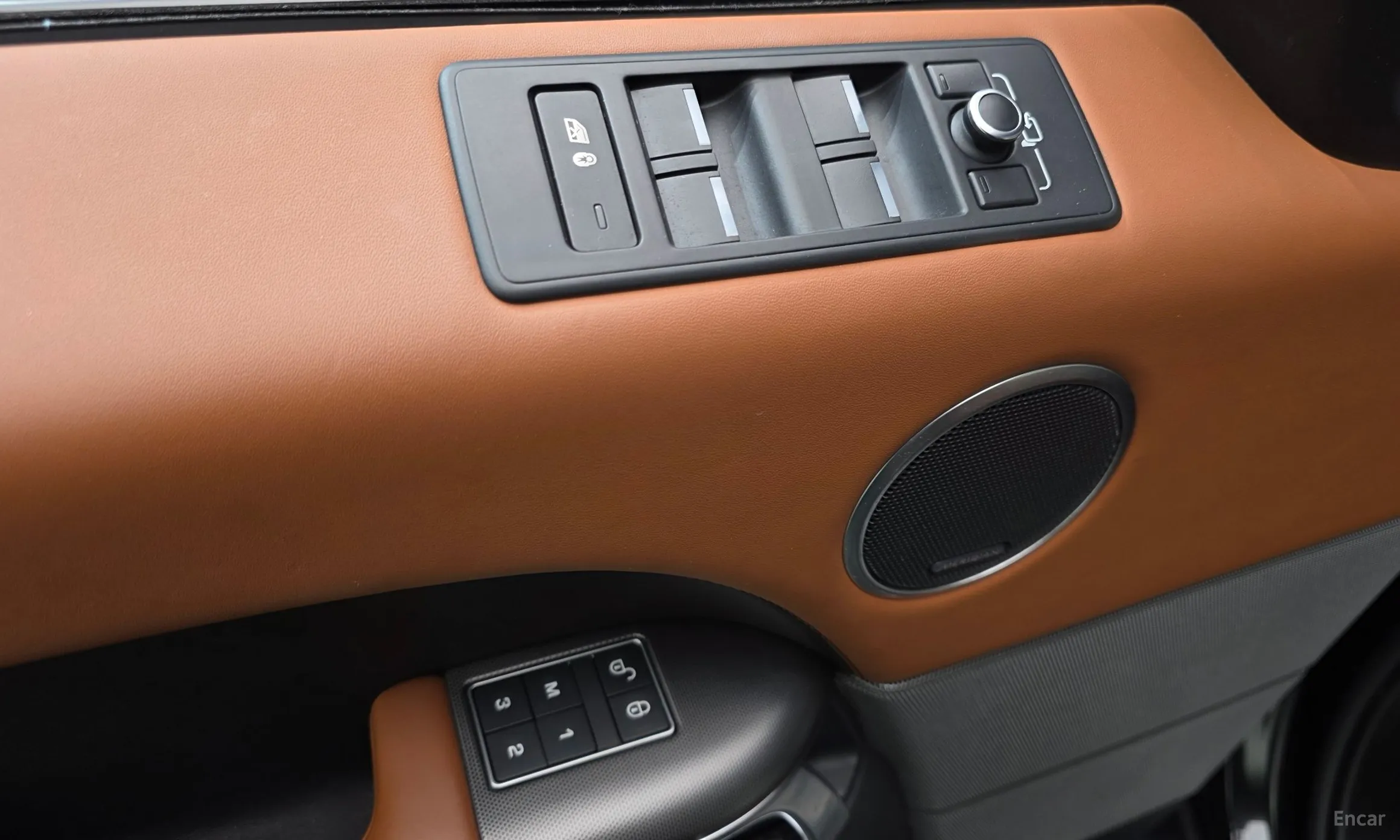 Land Rover Range Rover Sport 2nd Generation превью 14