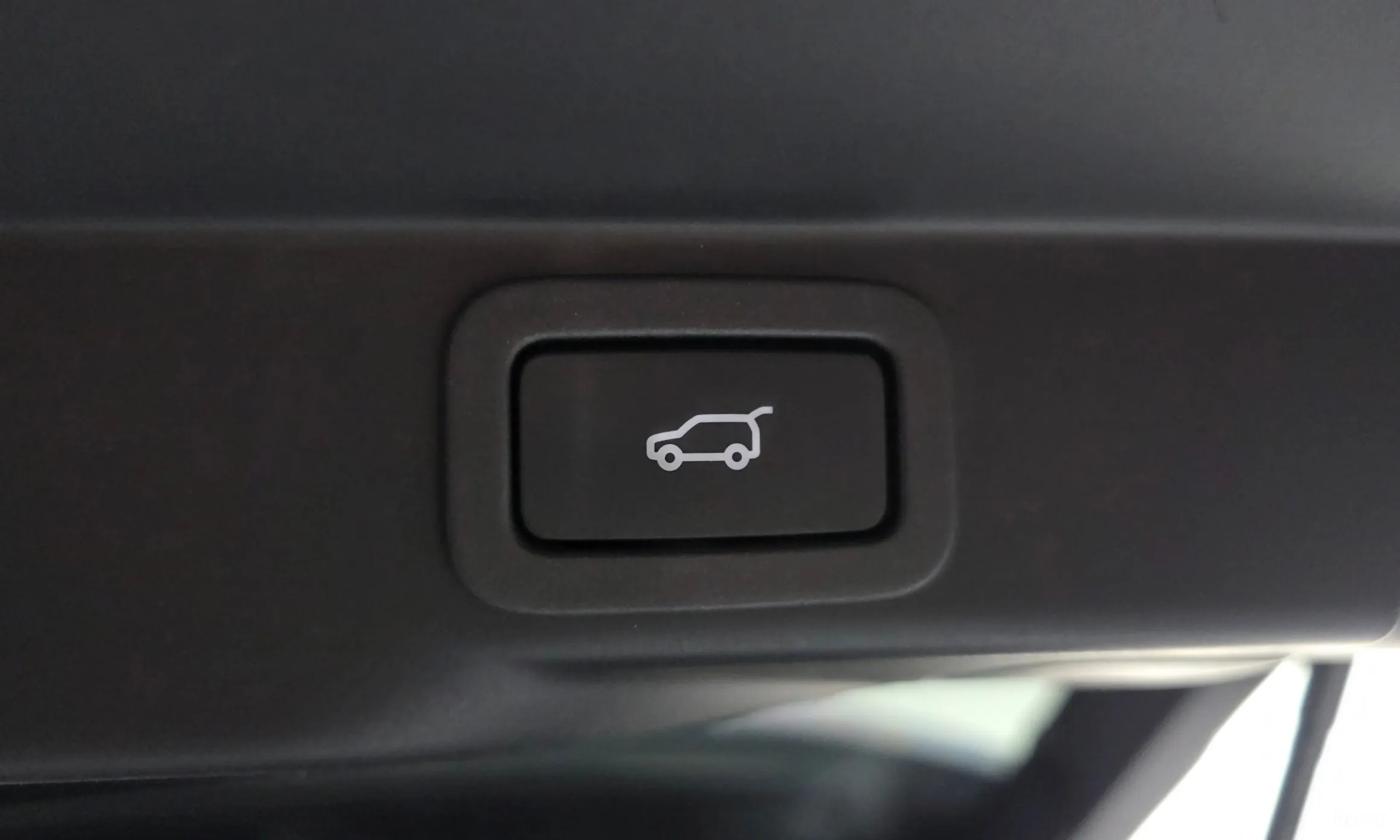 Land Rover Range Rover Sport 2nd Generation превью 19