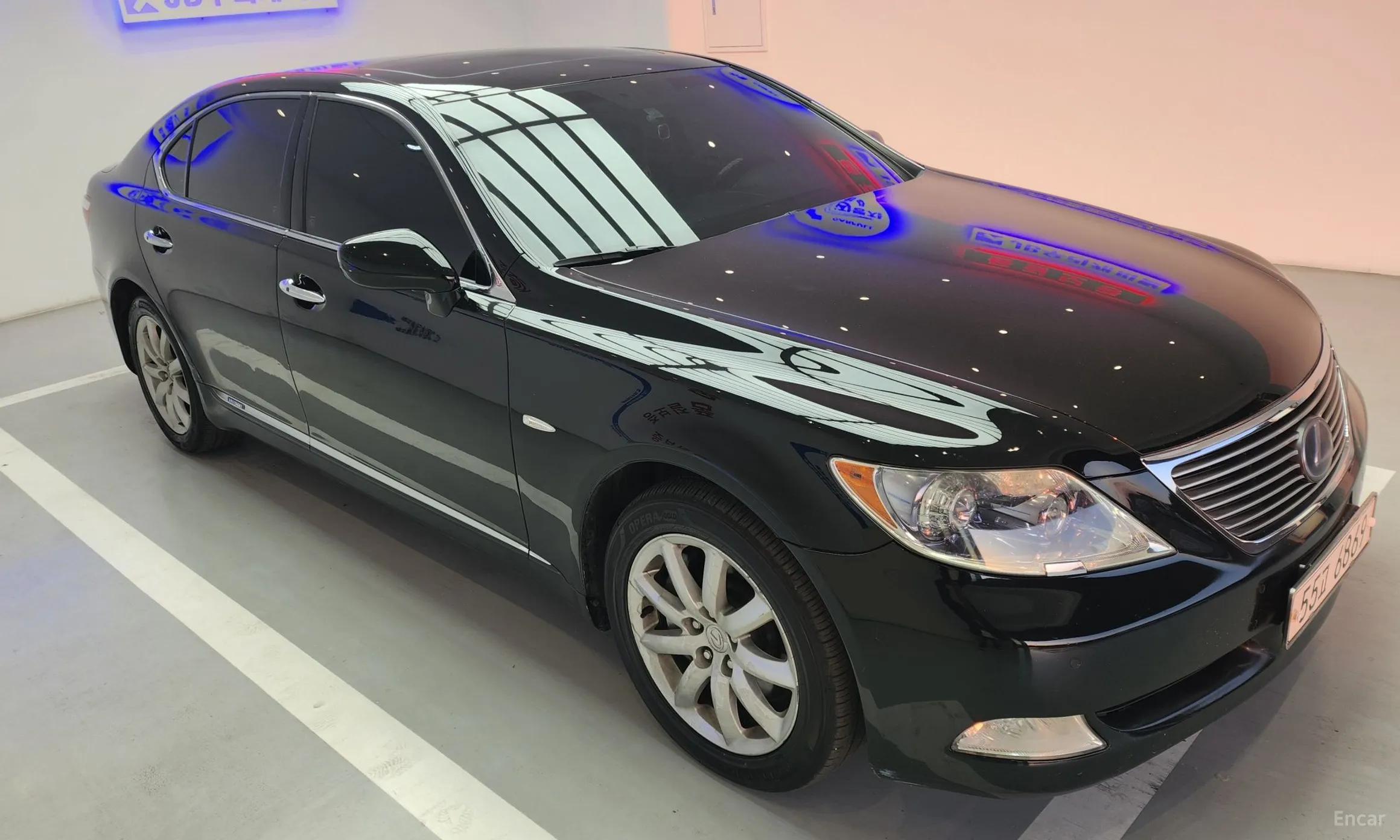 Lexus LS600hL превью 13