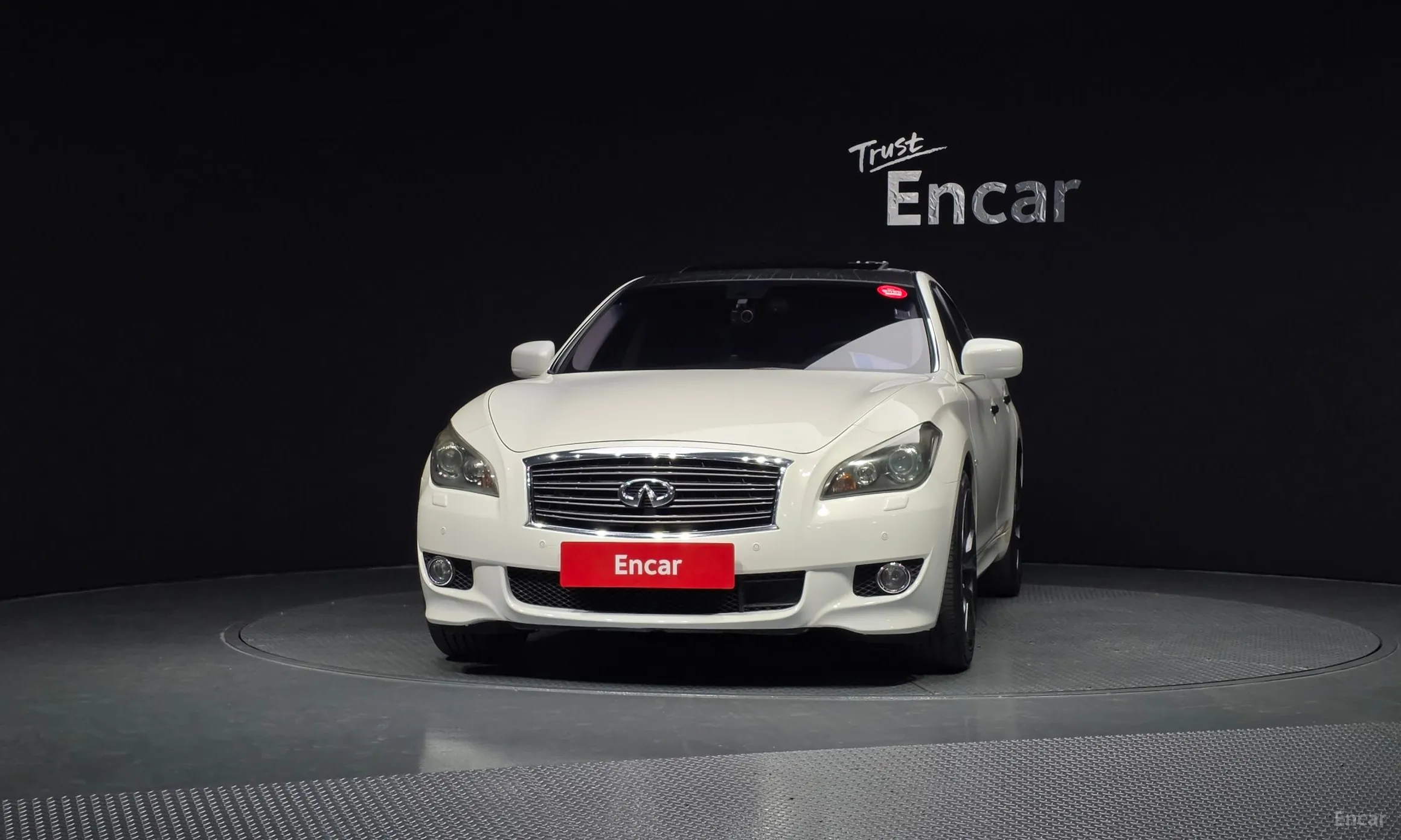 Infiniti M37 превью 3