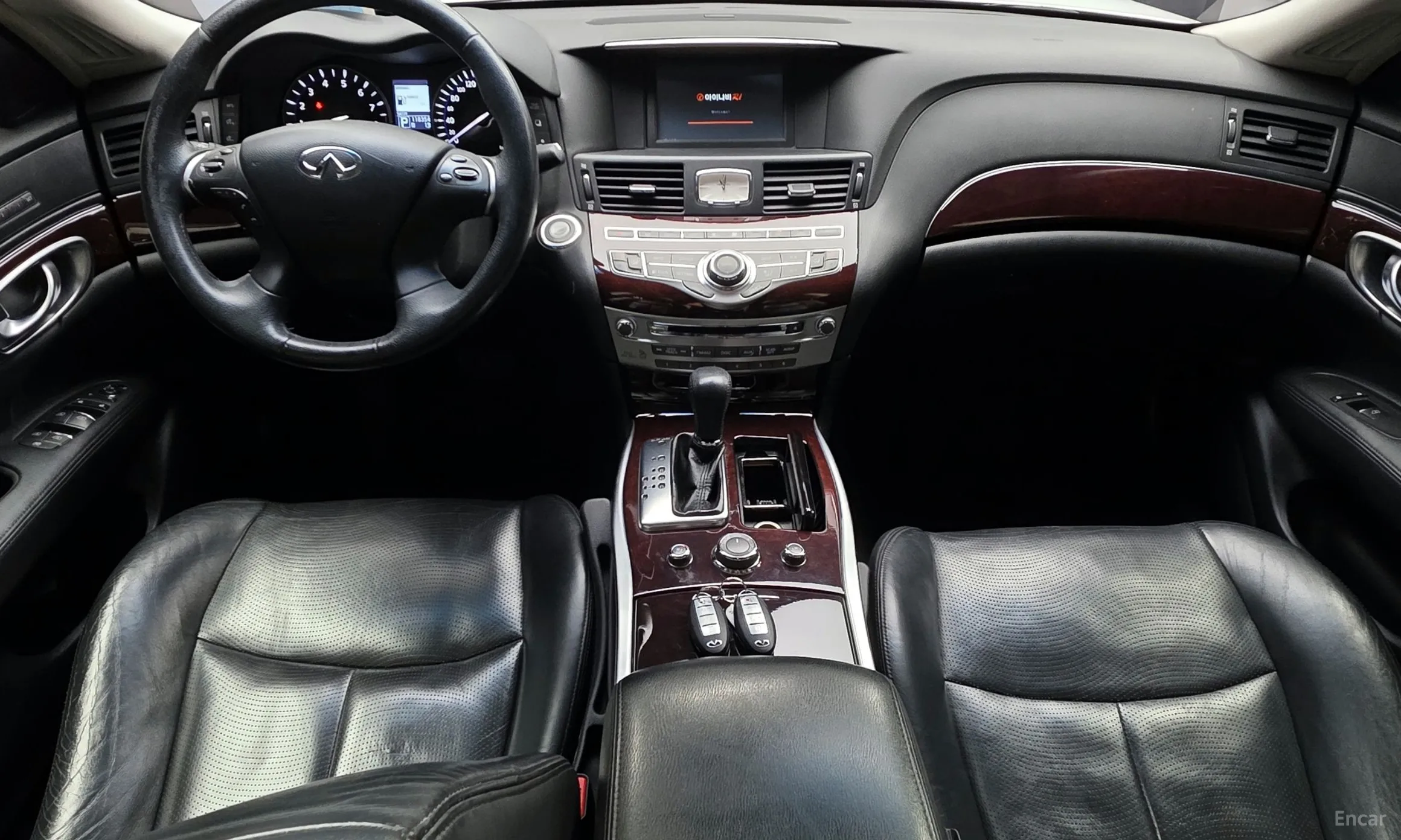 Infiniti M37 превью 7