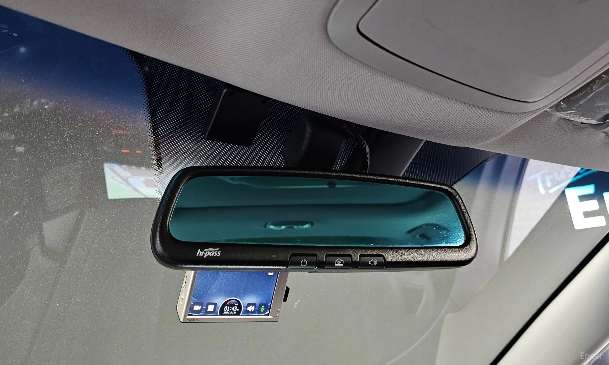 KG Mobility (SsangYong) Tivoli Air превью 18