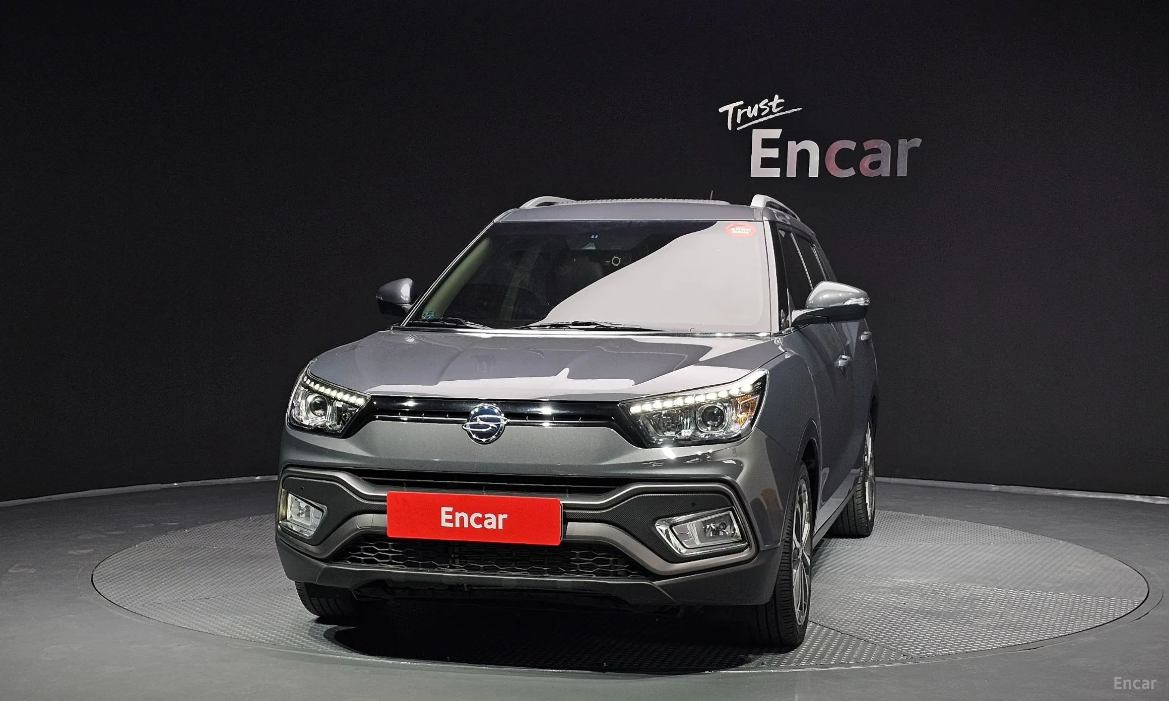KG Mobility (SsangYong) Tivoli Air превью 3