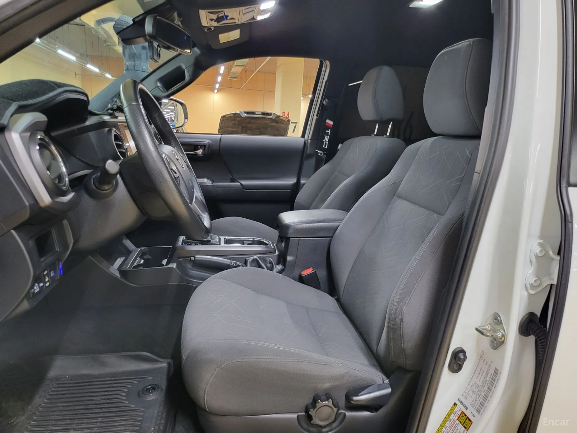 Toyota Tacoma превью 10