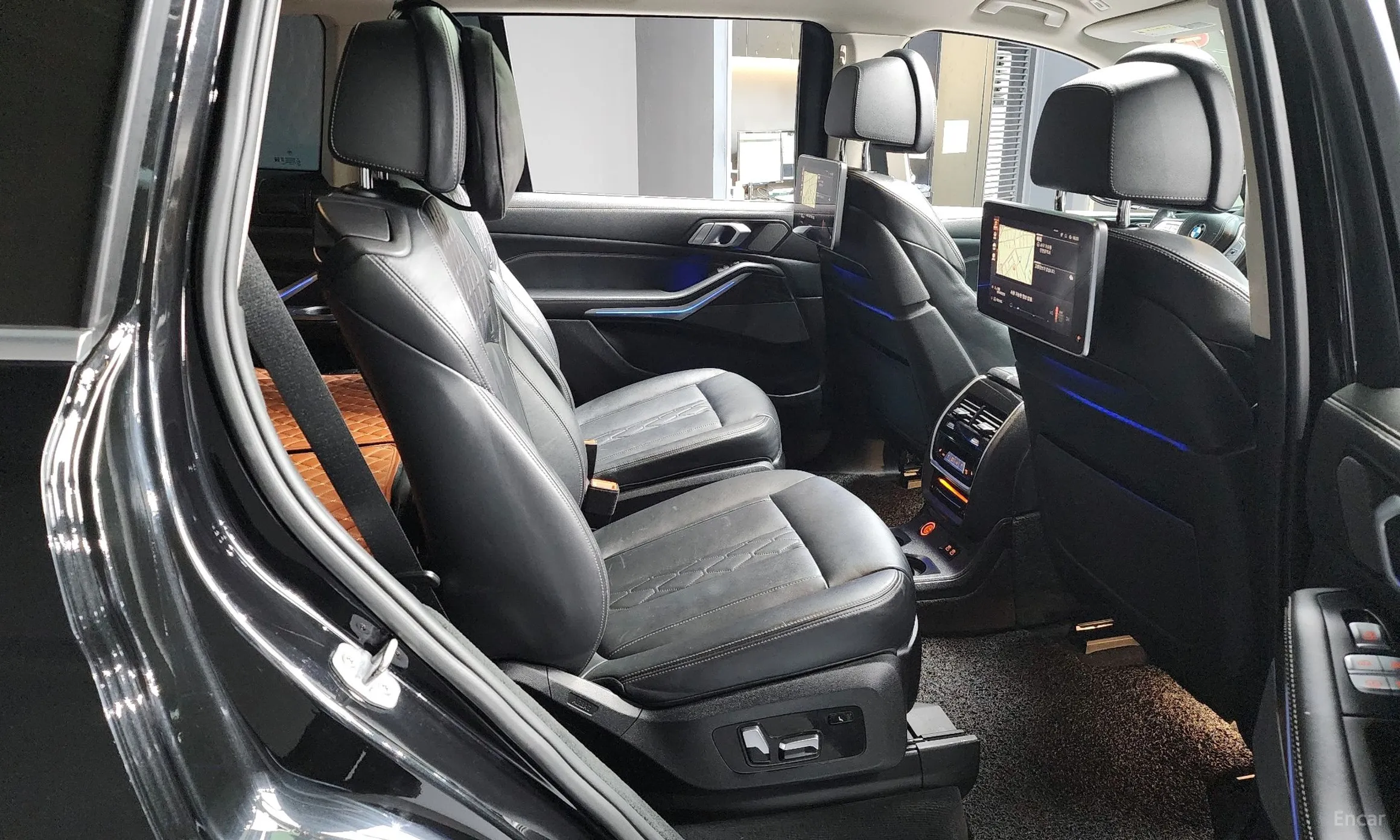 BMW X7 (G07) превью 12