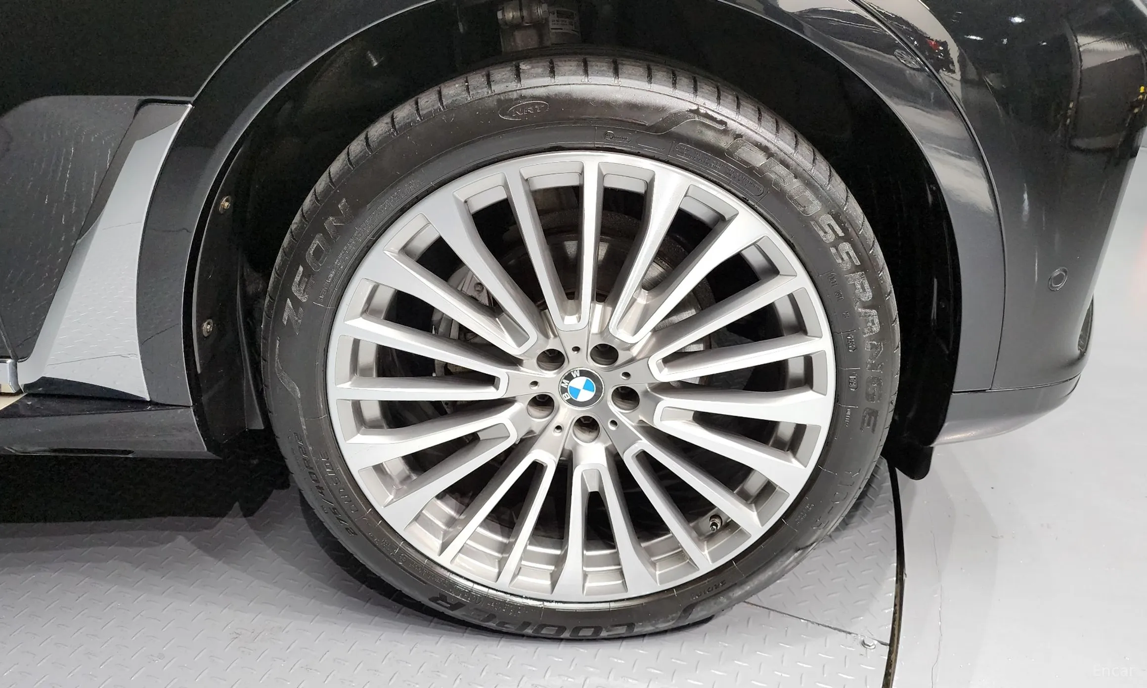 BMW X7 (G07) превью 5