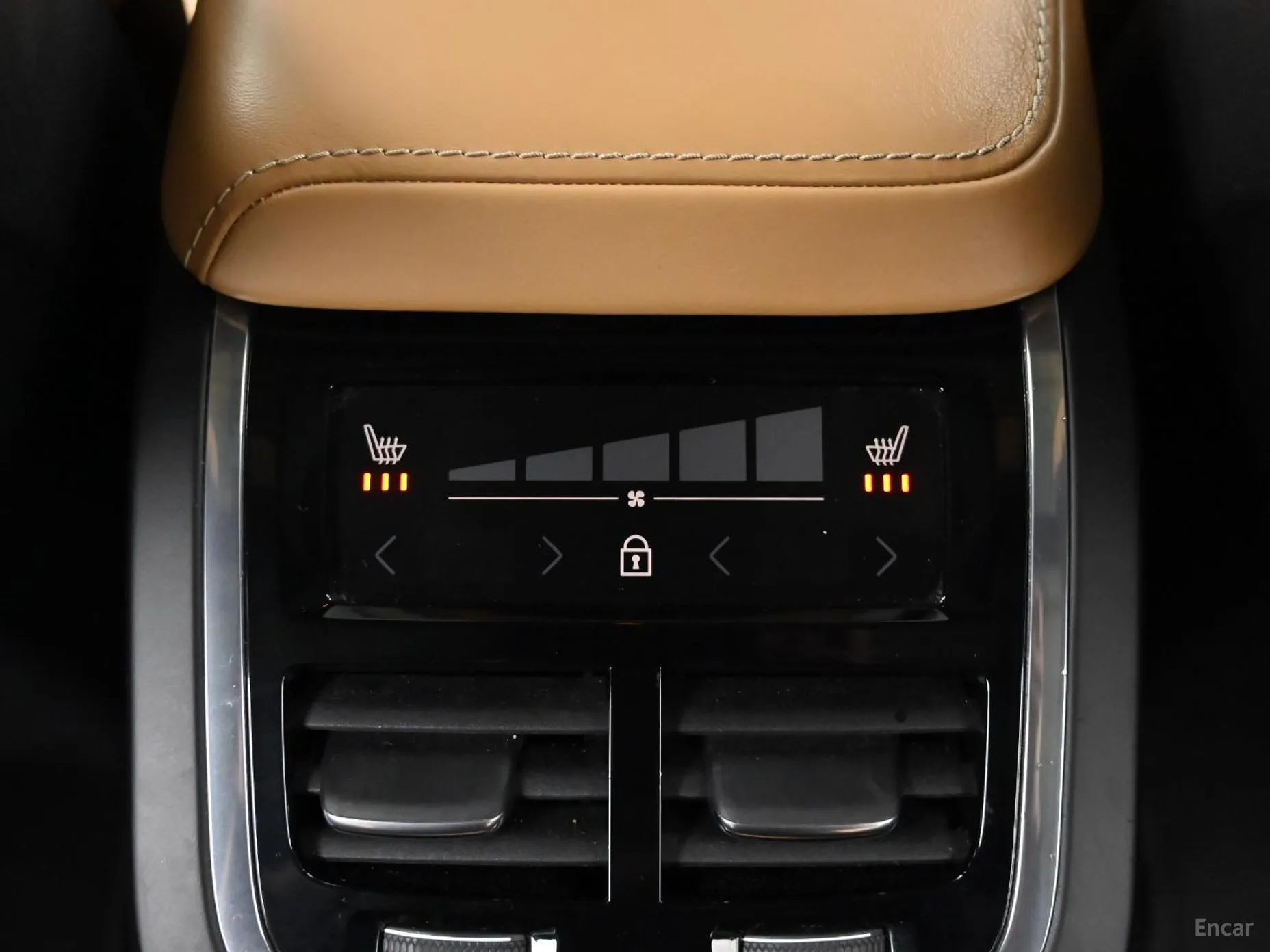 Volvo XC60 Gen 2 превью 16