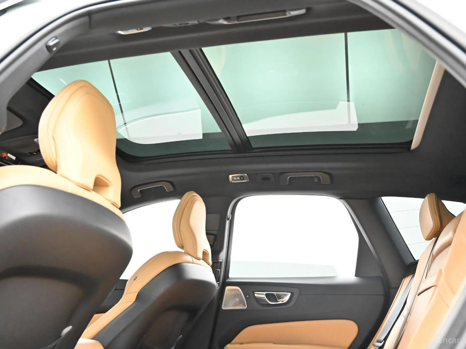 Volvo XC60 Gen 2 превью 19
